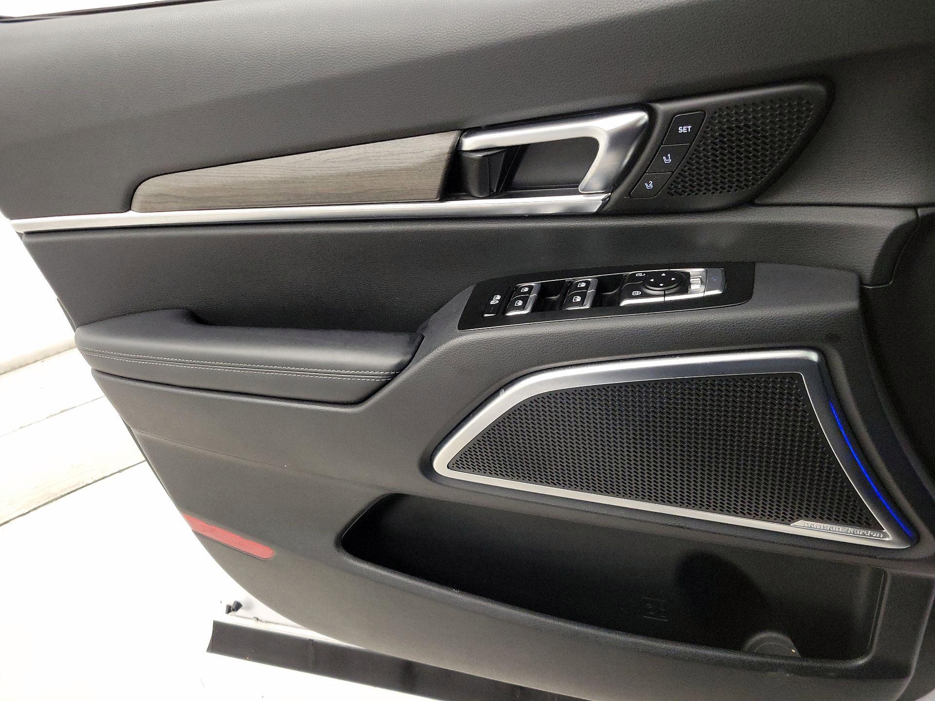 Thumbnail: 2022 Kia Telluride - 12