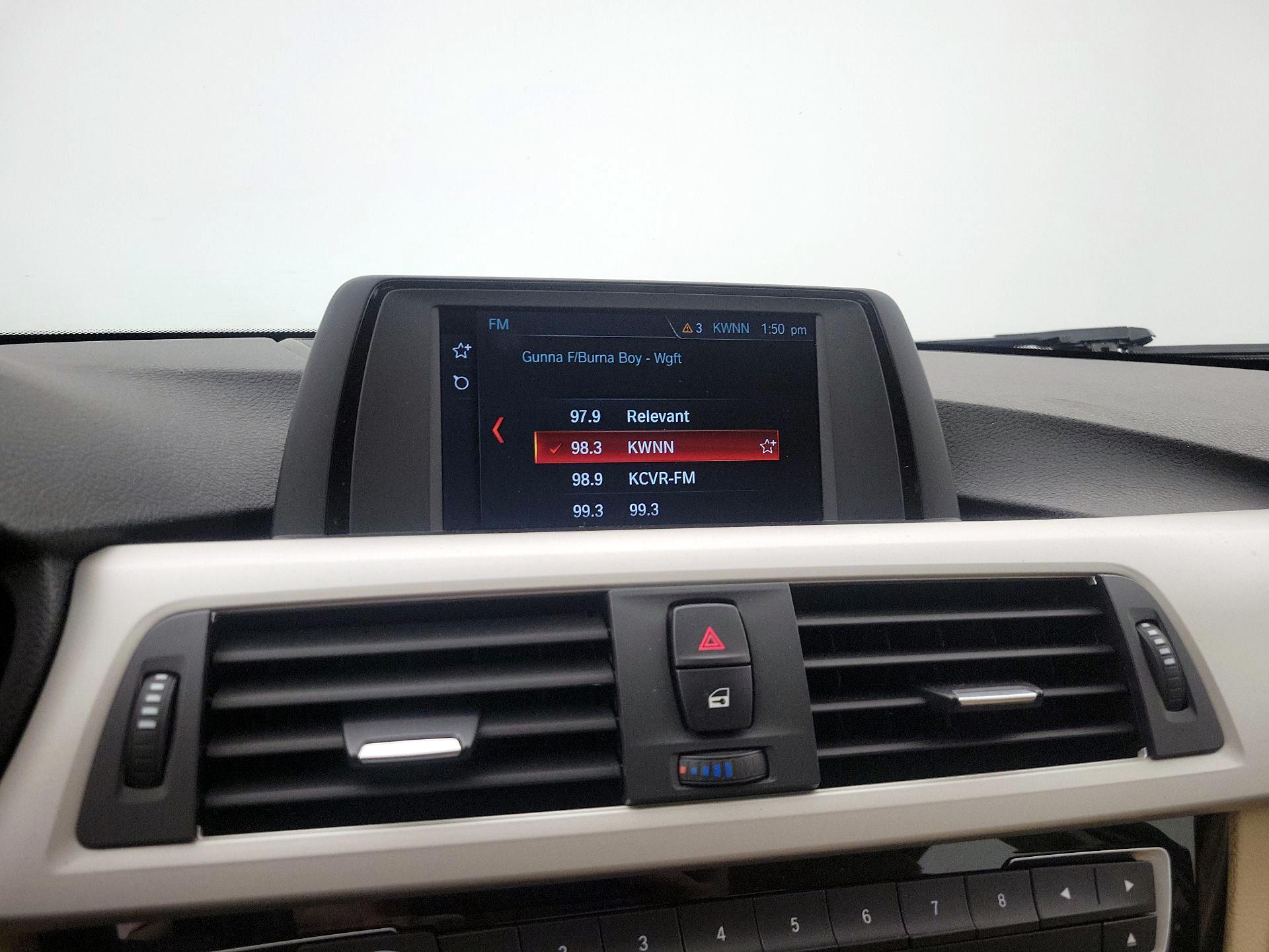 Thumbnail: 2018 BMW 3 Series - 15