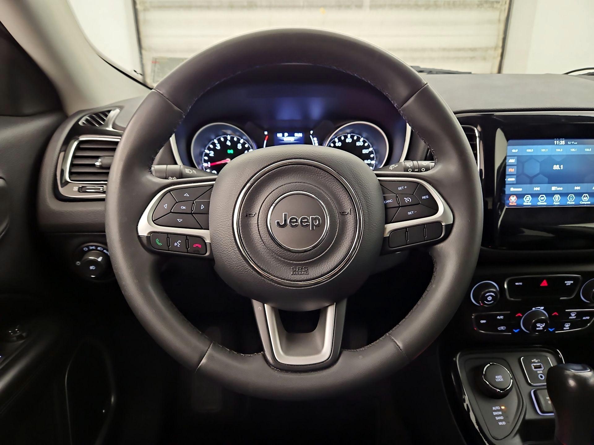 Thumbnail: 2021 Jeep Compass - 10