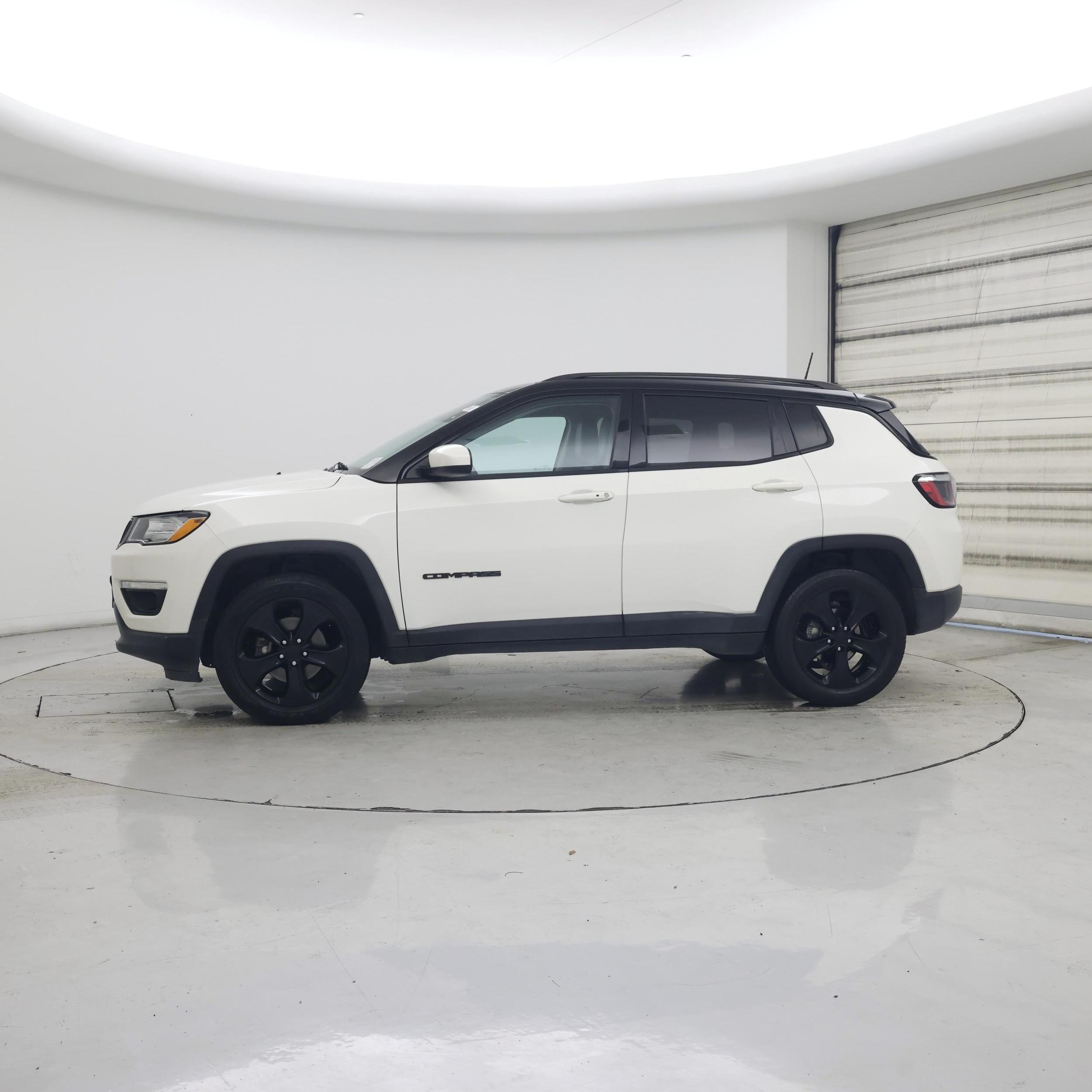 Thumbnail: 2021 Jeep Compass - 3
