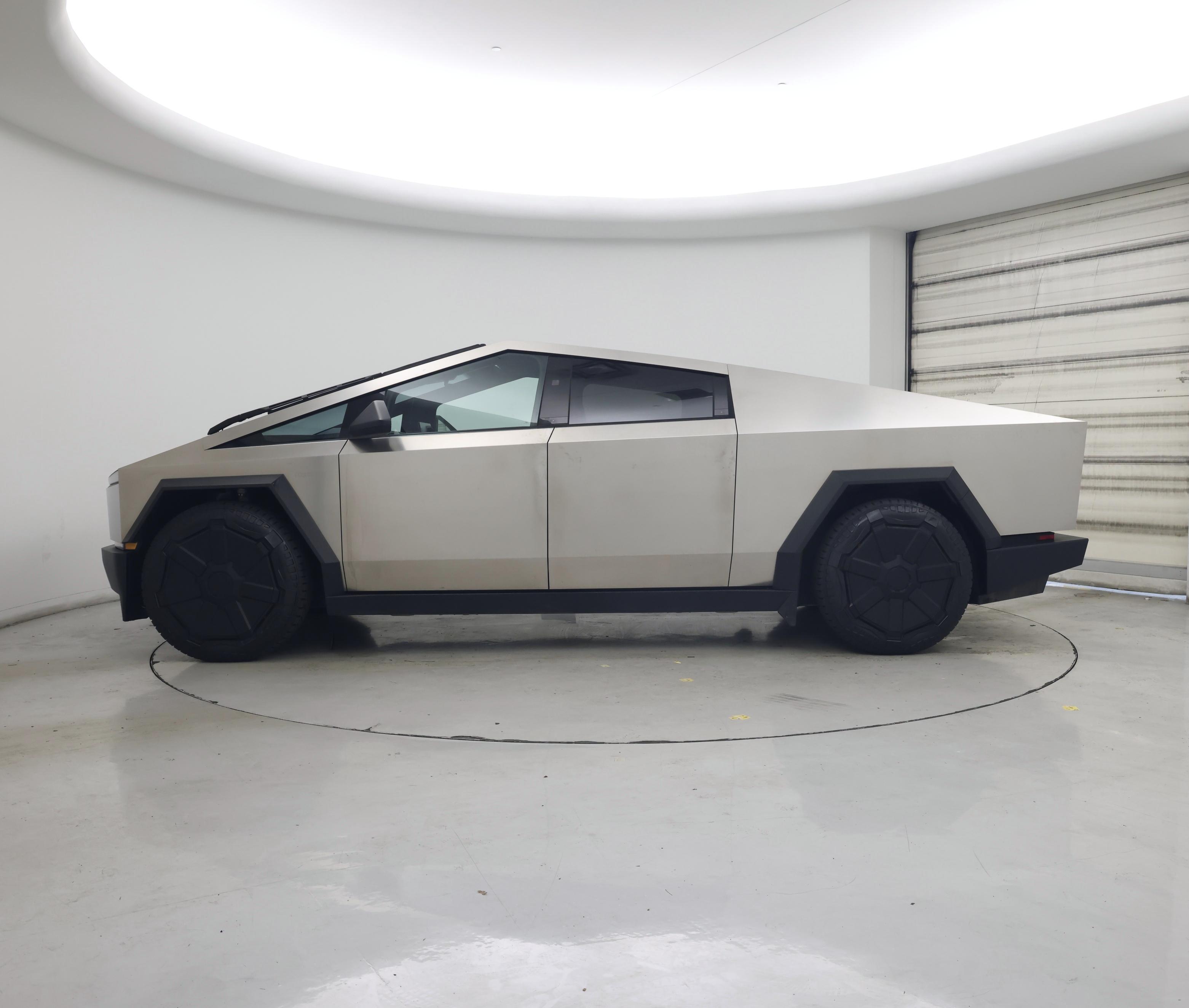 Thumbnail: 2024 Tesla Cybertruck - 3