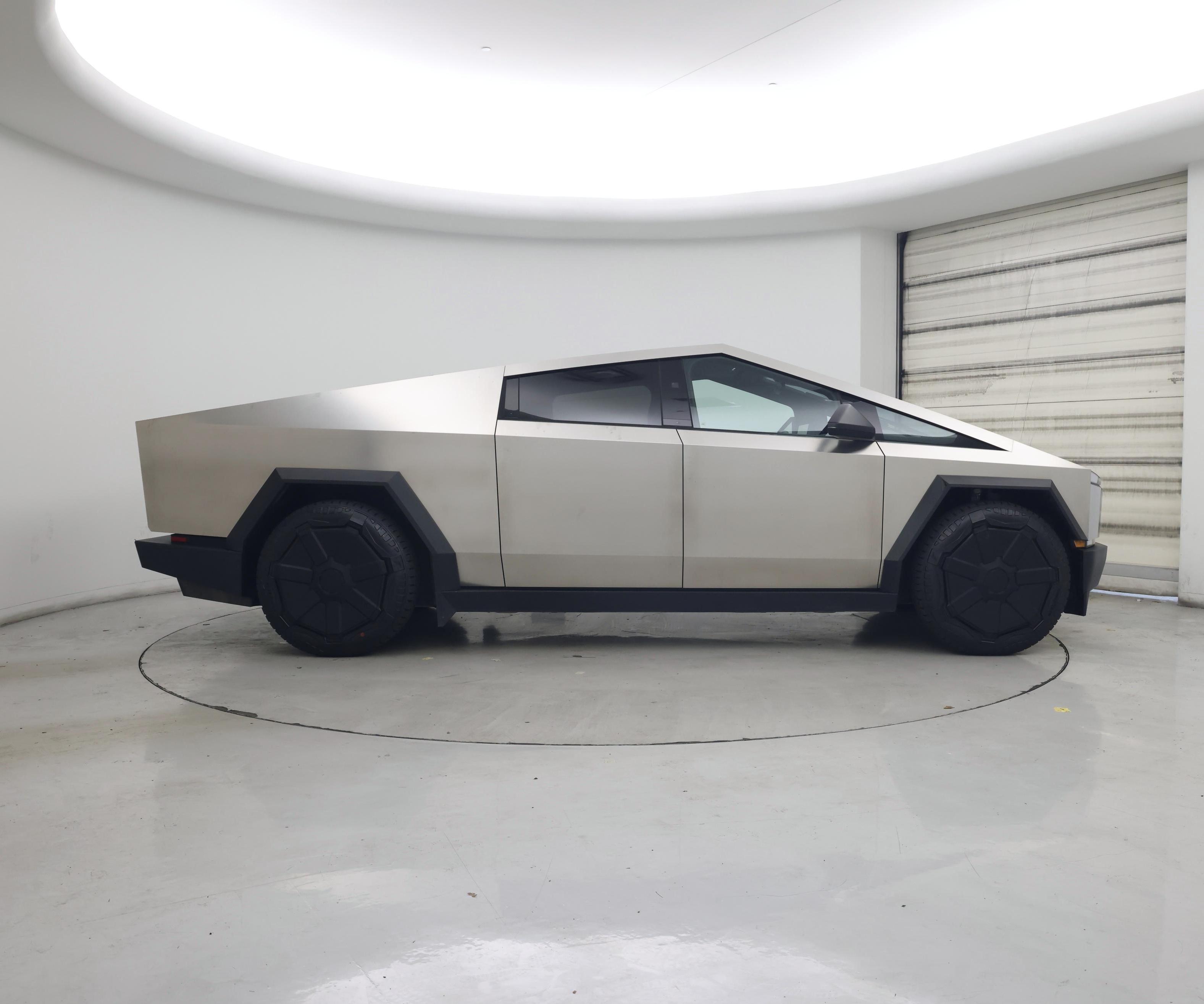 Thumbnail: 2024 Tesla Cybertruck - 7