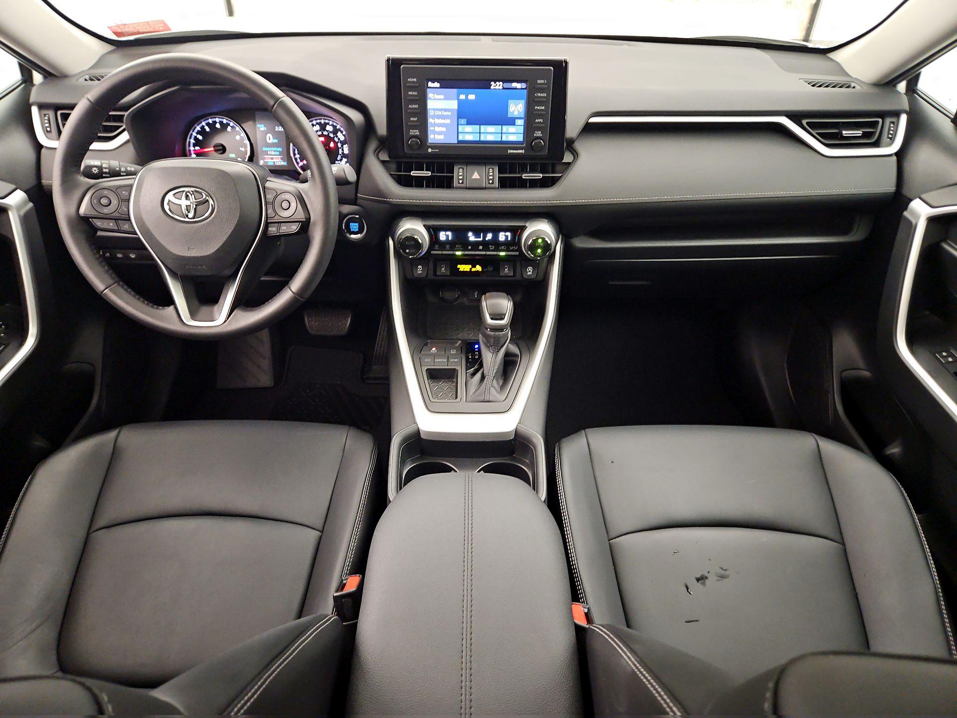 Thumbnail: 2021 Toyota RAV4 - 9