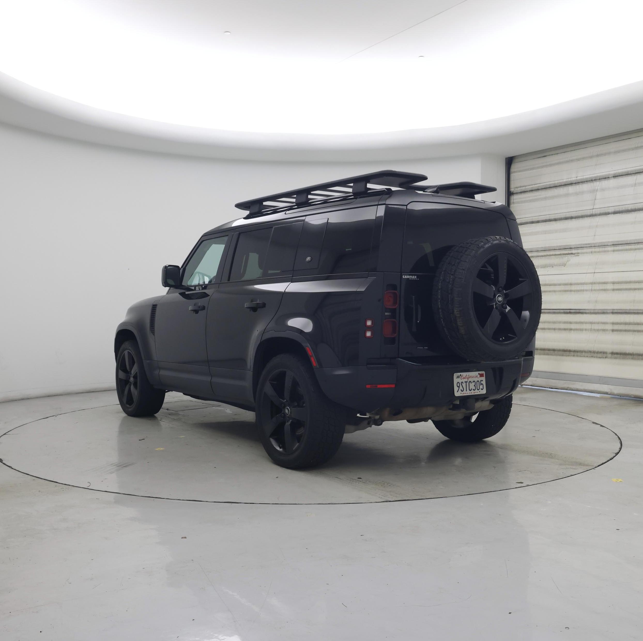 Thumbnail: 2020 Land Rover Defender - 2