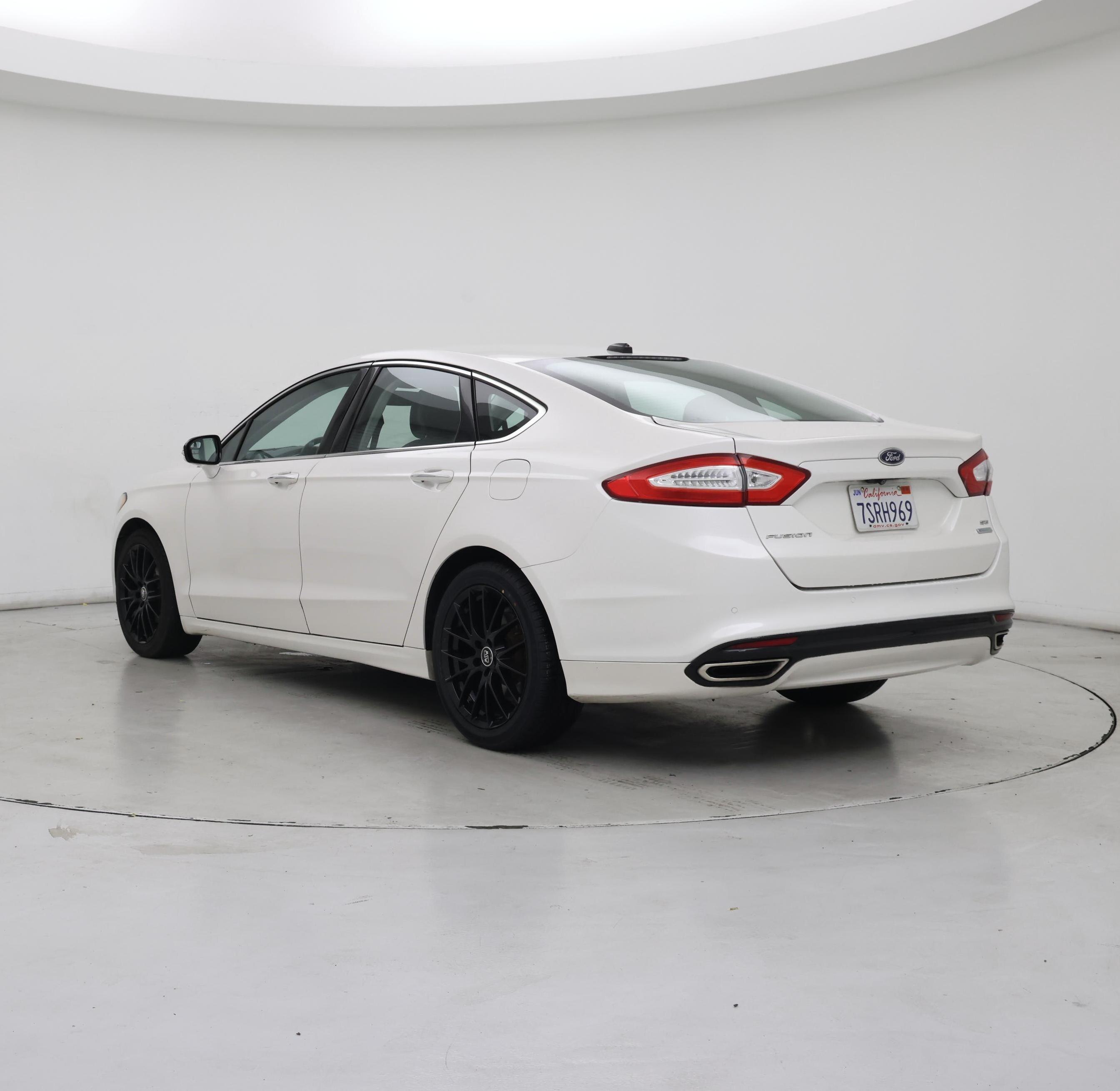 Thumbnail: 2015 Ford Fusion - 2
