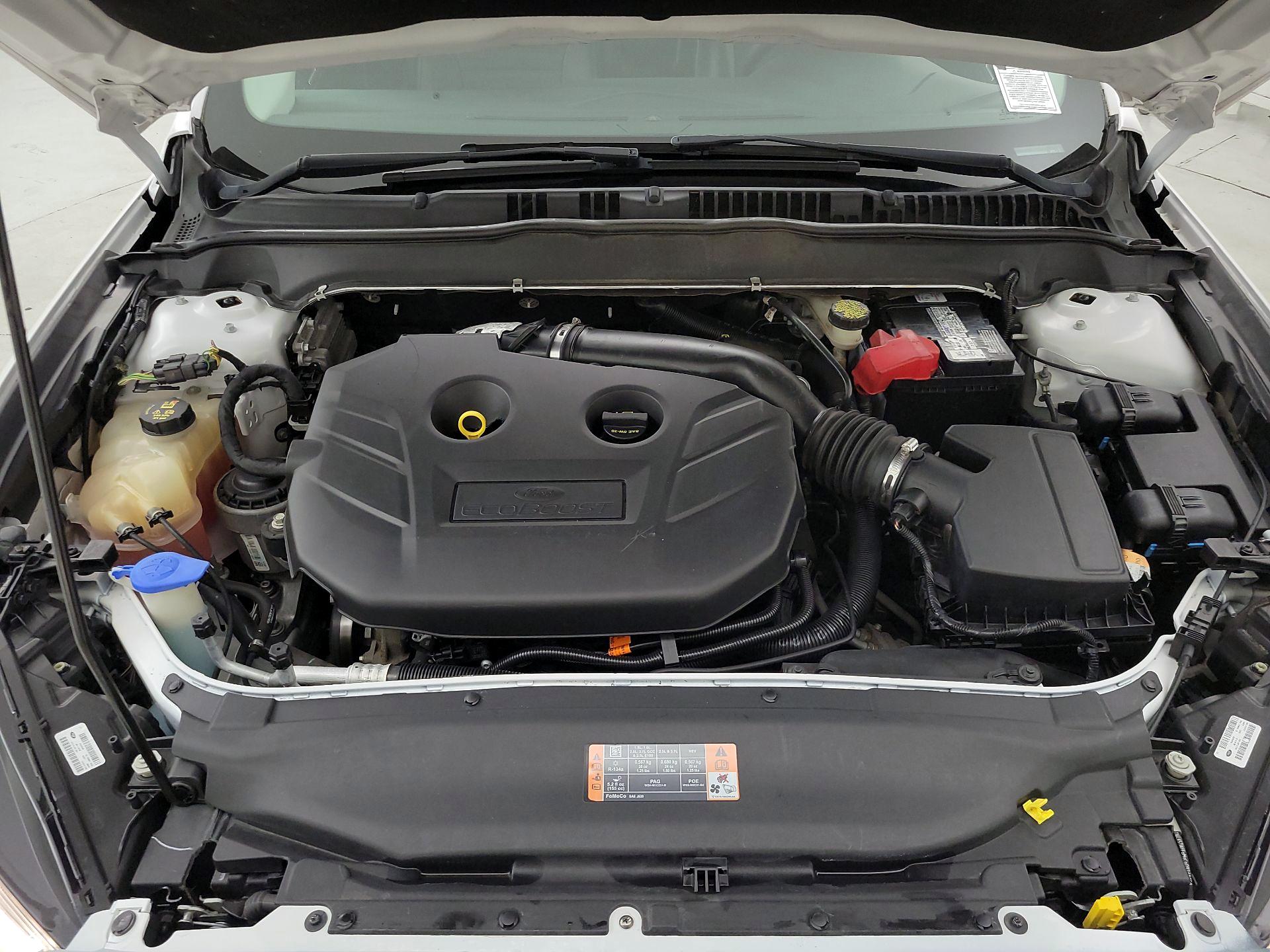 Thumbnail: 2015 Ford Fusion - 20