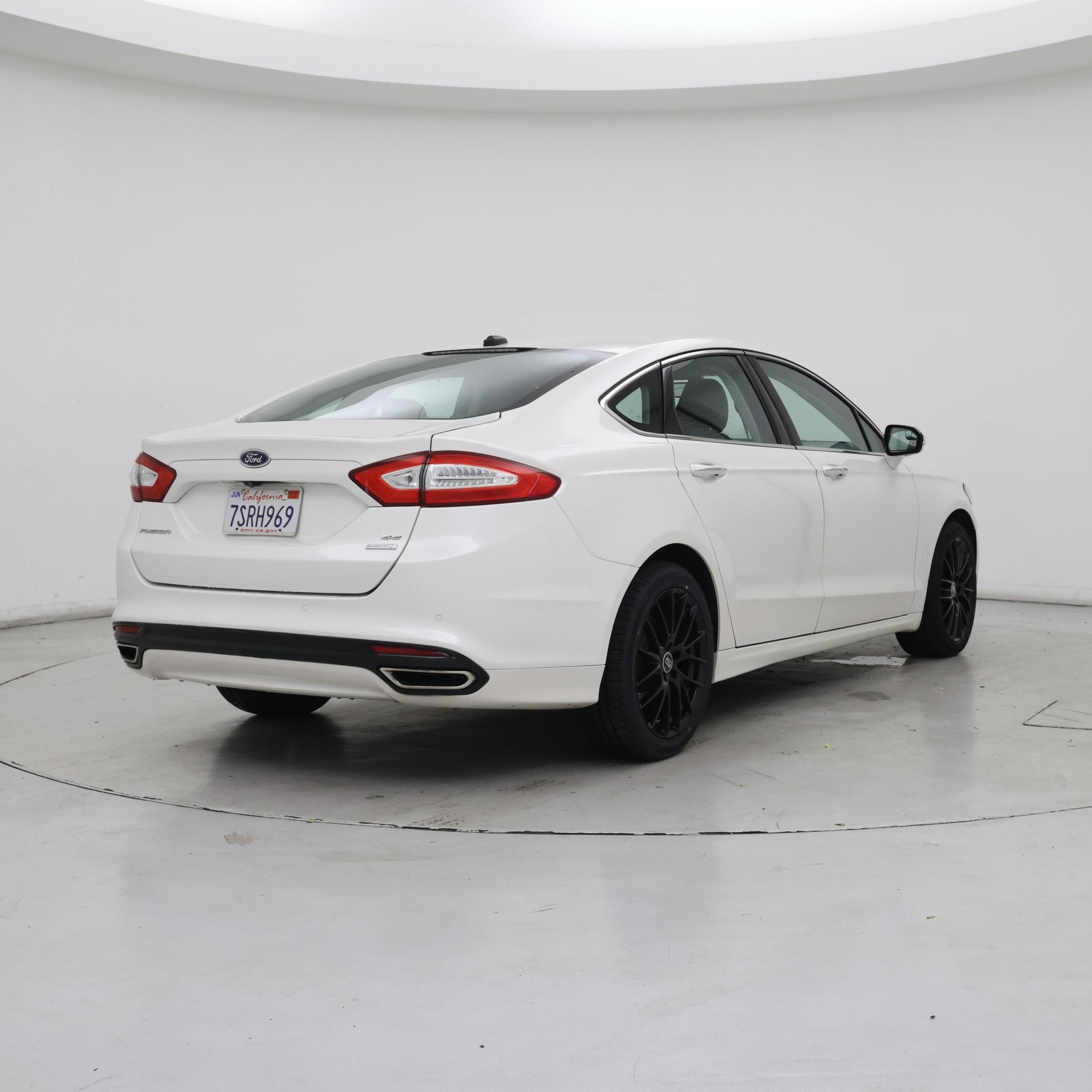 Thumbnail: 2015 Ford Fusion - 8