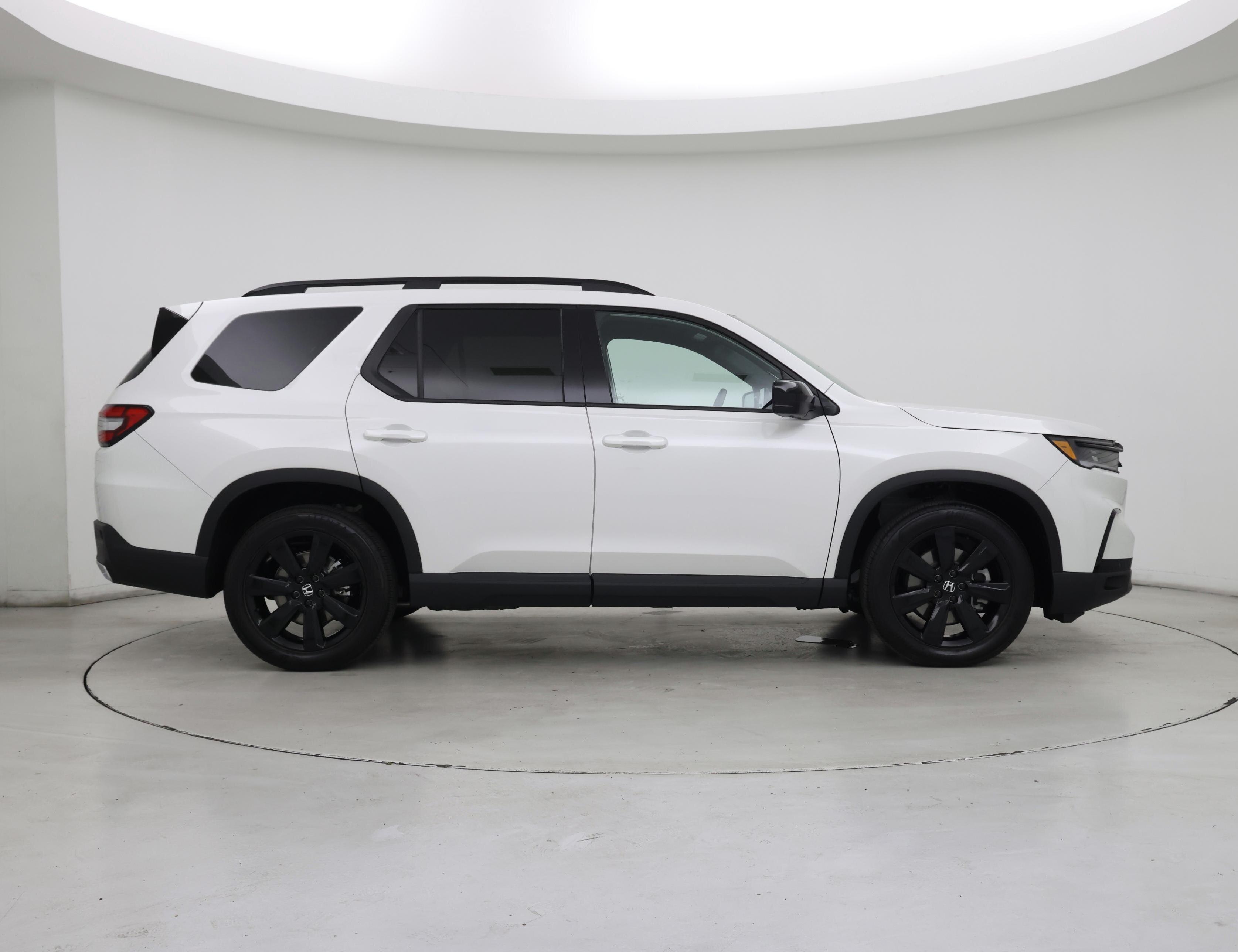 Thumbnail: 2025 Honda Pilot - 7