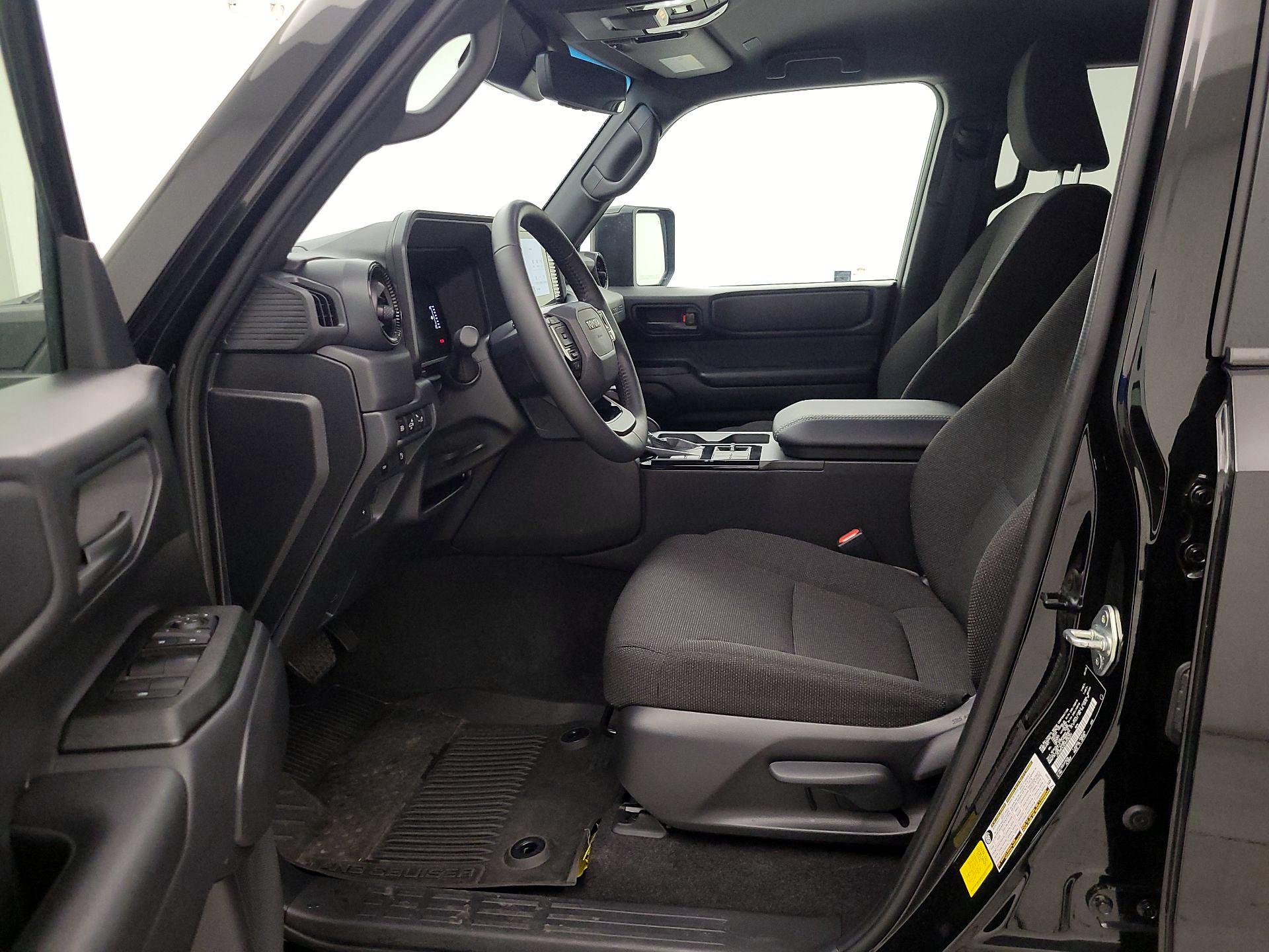 Thumbnail: 2025 Toyota Land Cruiser - 11