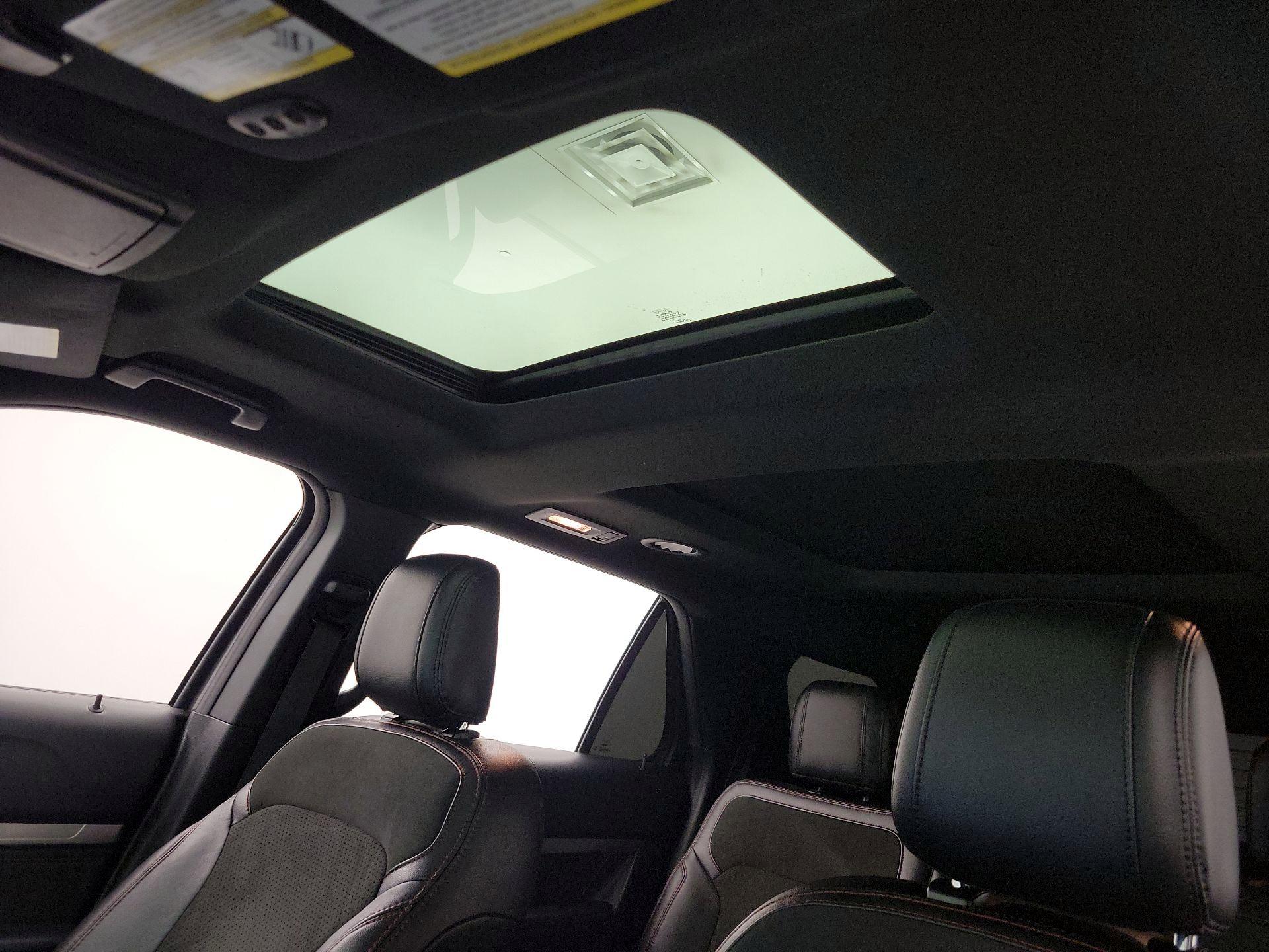 Thumbnail: 2018 Ford Explorer - 20