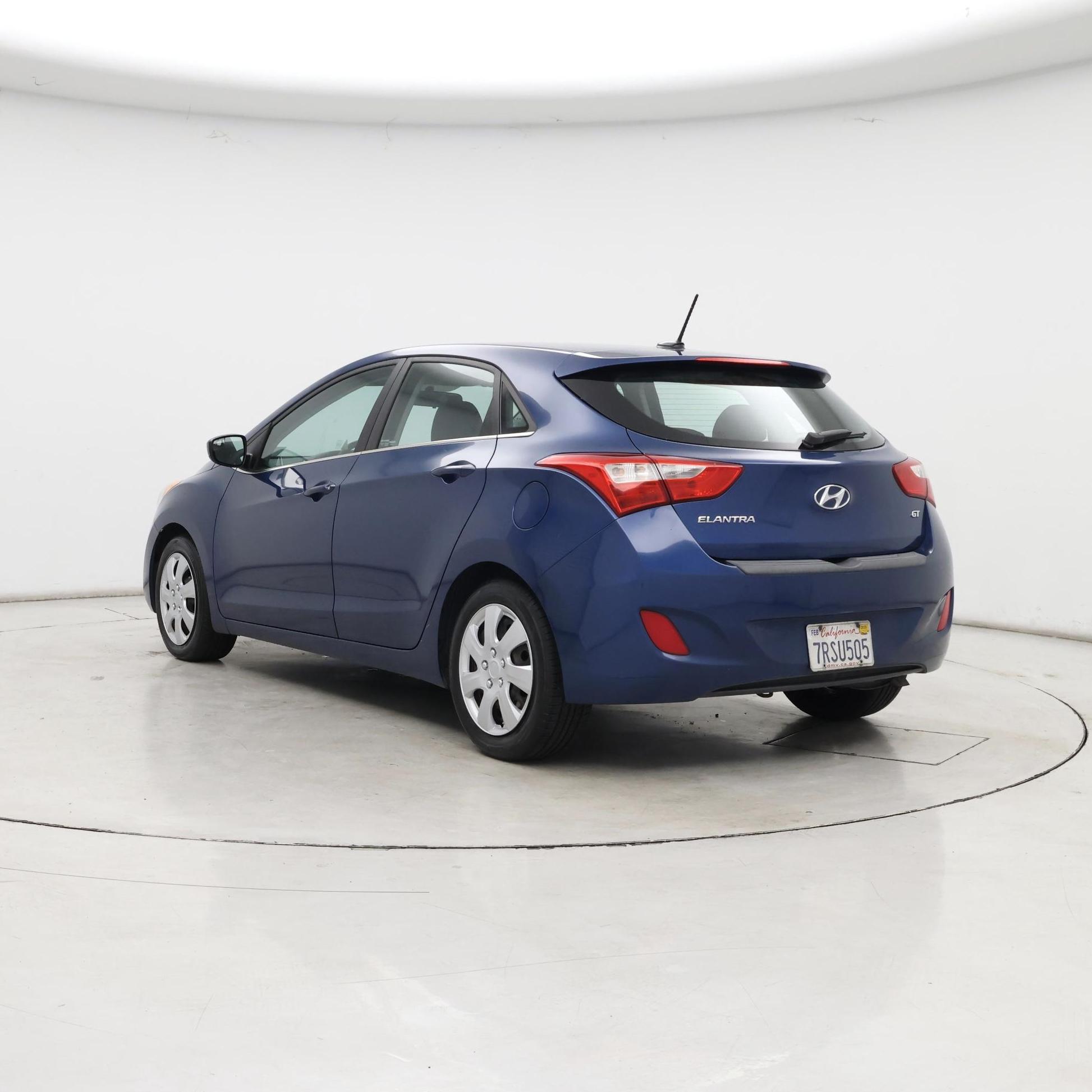 Thumbnail: 2016 Hyundai Elantra - 2