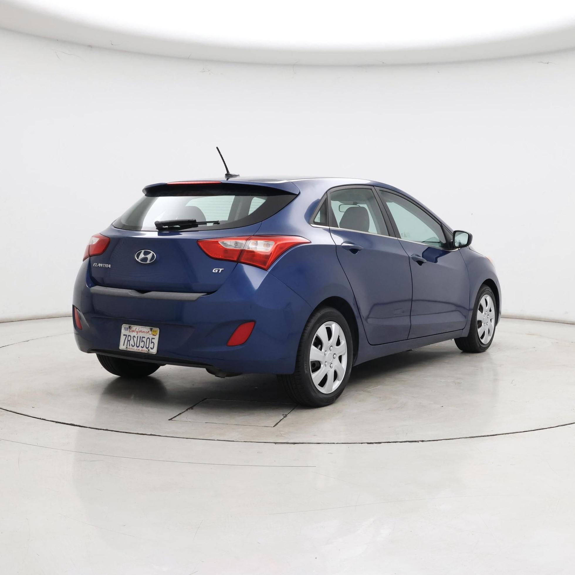 Thumbnail: 2016 Hyundai Elantra - 8