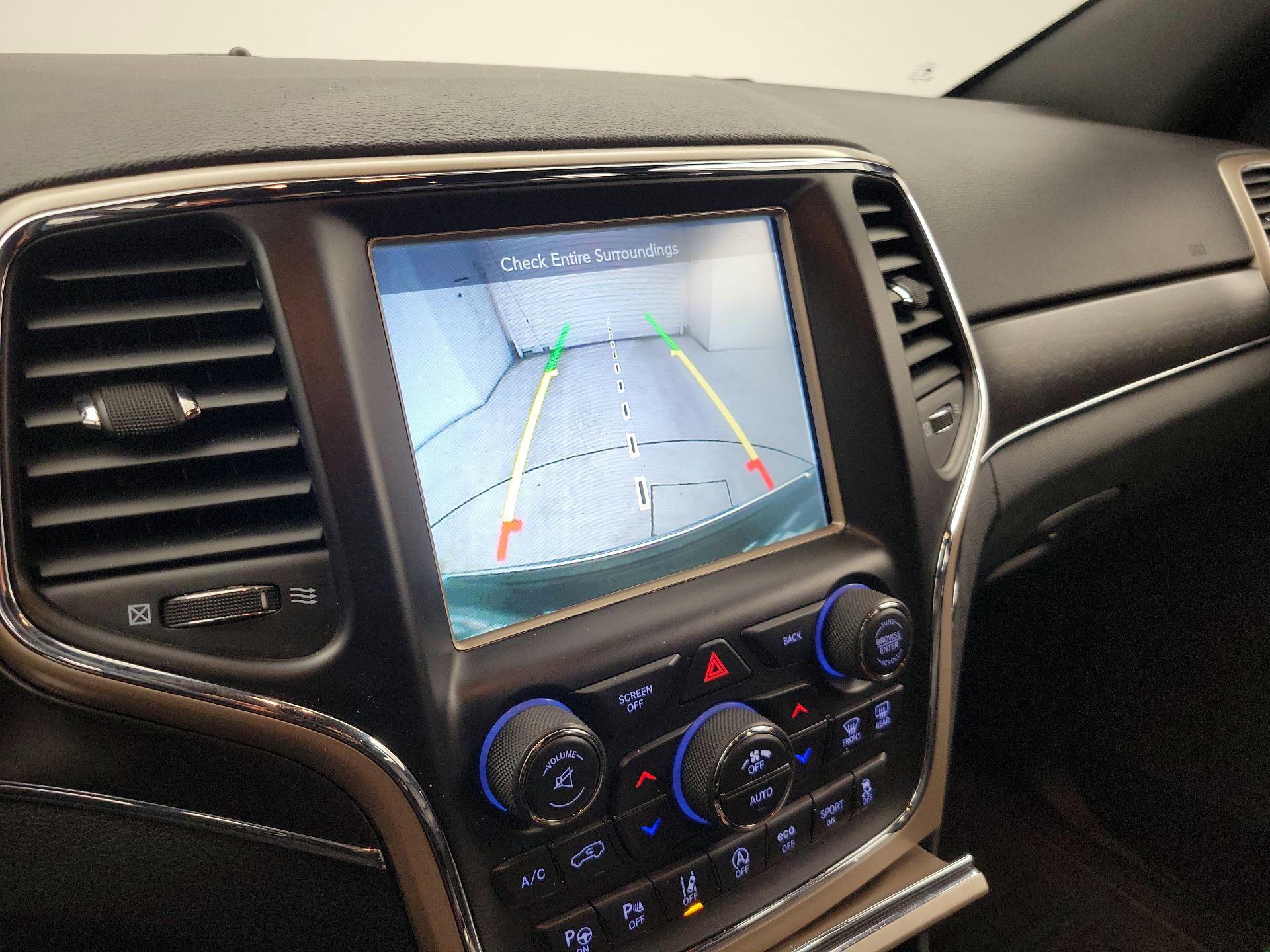 Thumbnail: 2017 Jeep Grand Cherokee - 15