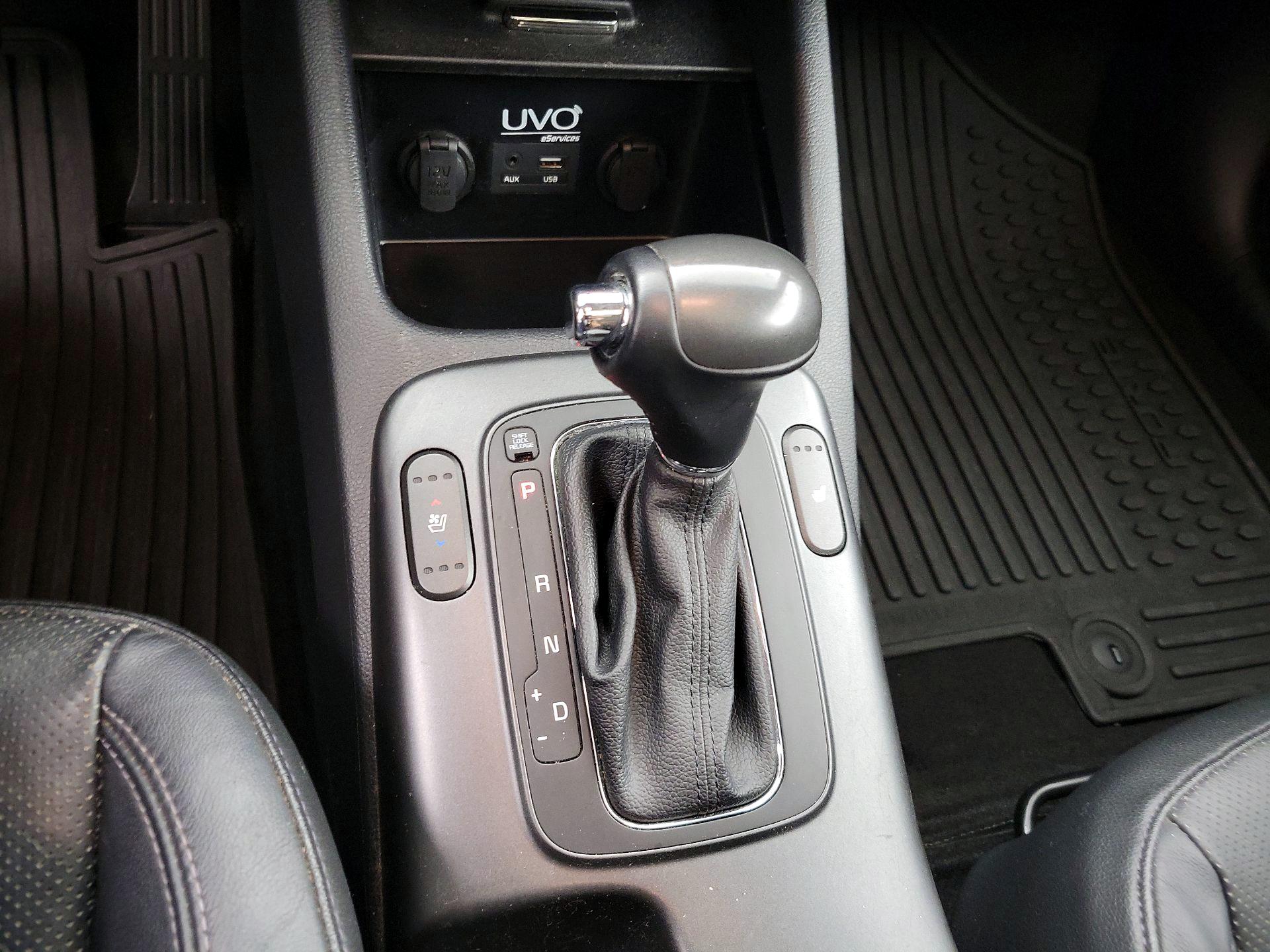 Thumbnail: 2015 Kia Forte - 16