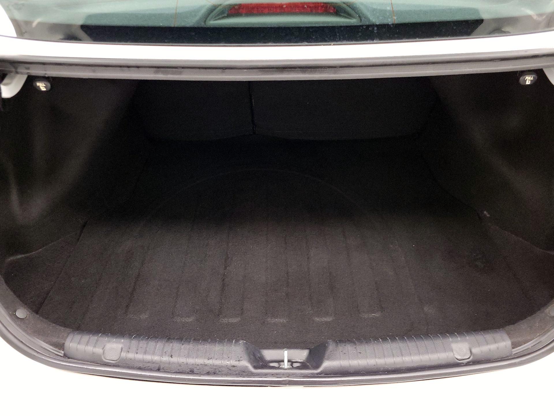 Thumbnail: 2015 Kia Forte - 20