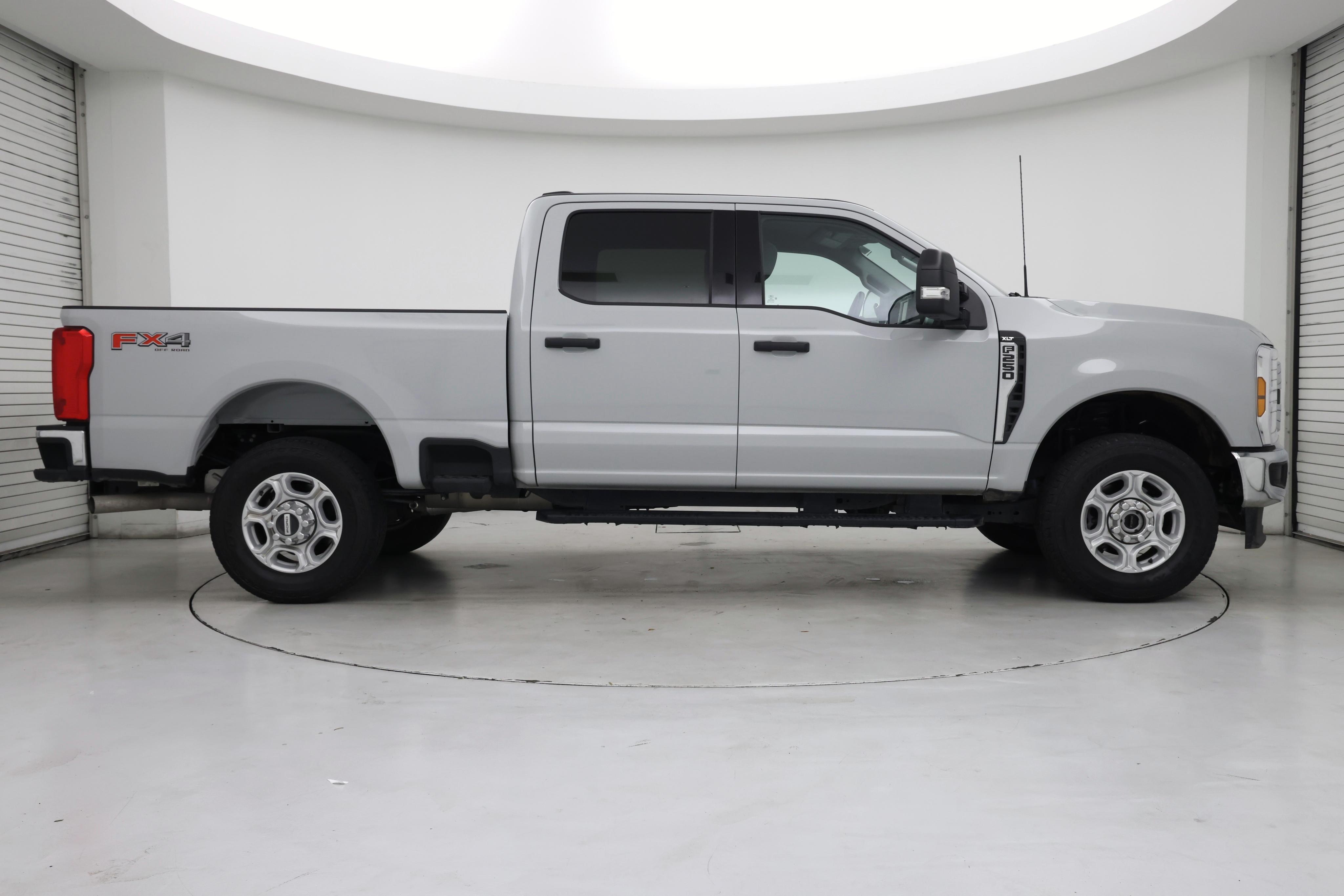 Thumbnail: 2025 Ford F-250 - 7