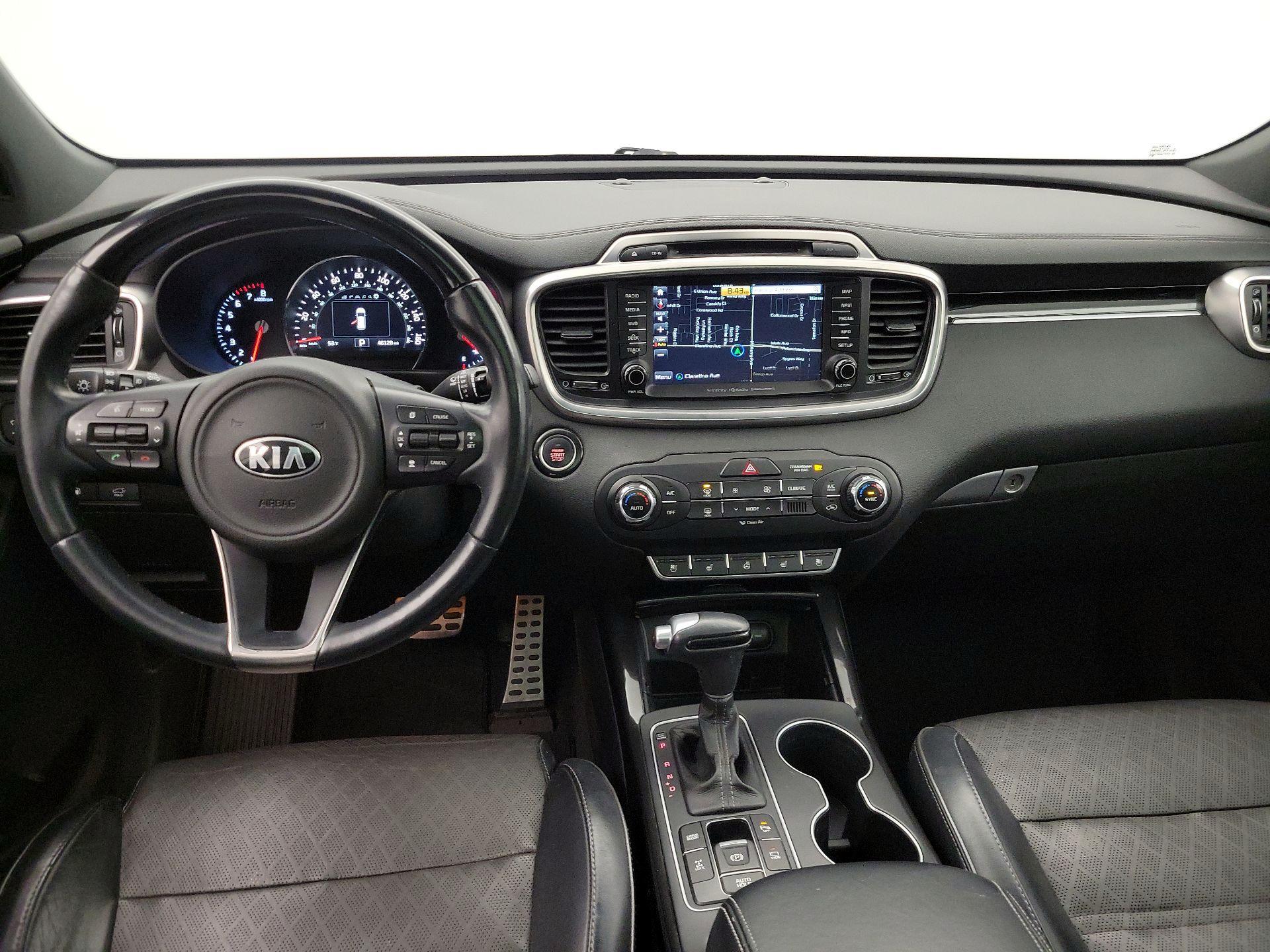 Thumbnail: 2018 Kia Sorento - 9