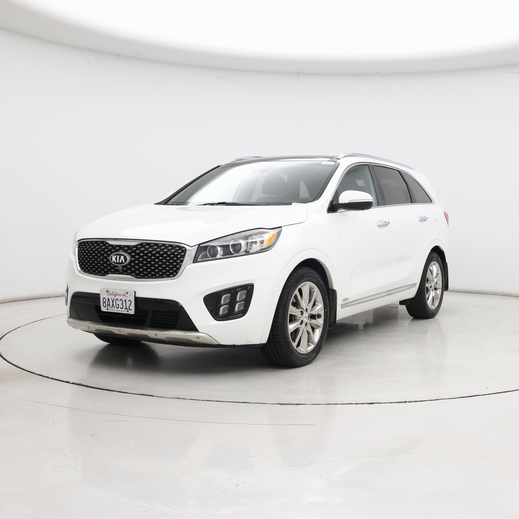 Thumbnail: 2018 Kia Sorento - 4
