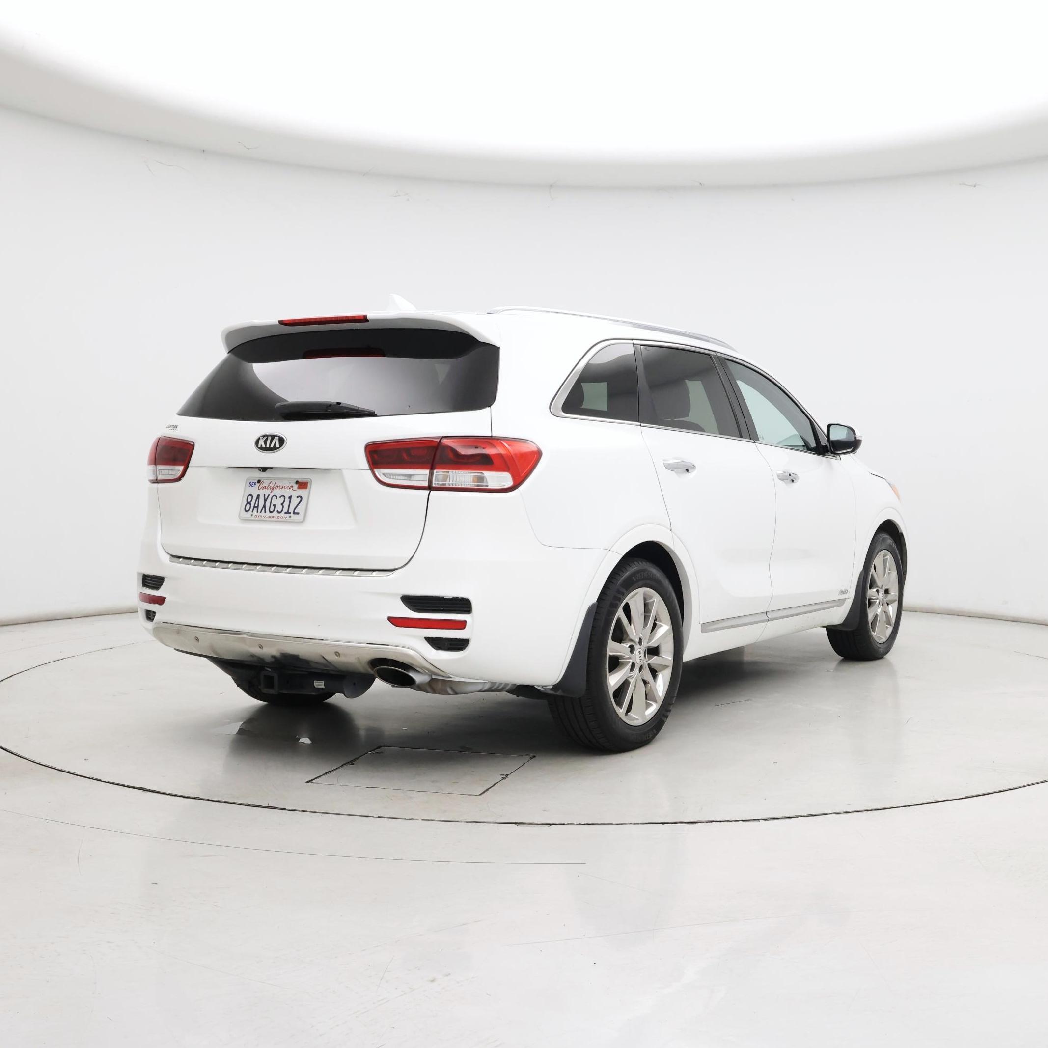 Thumbnail: 2018 Kia Sorento - 8