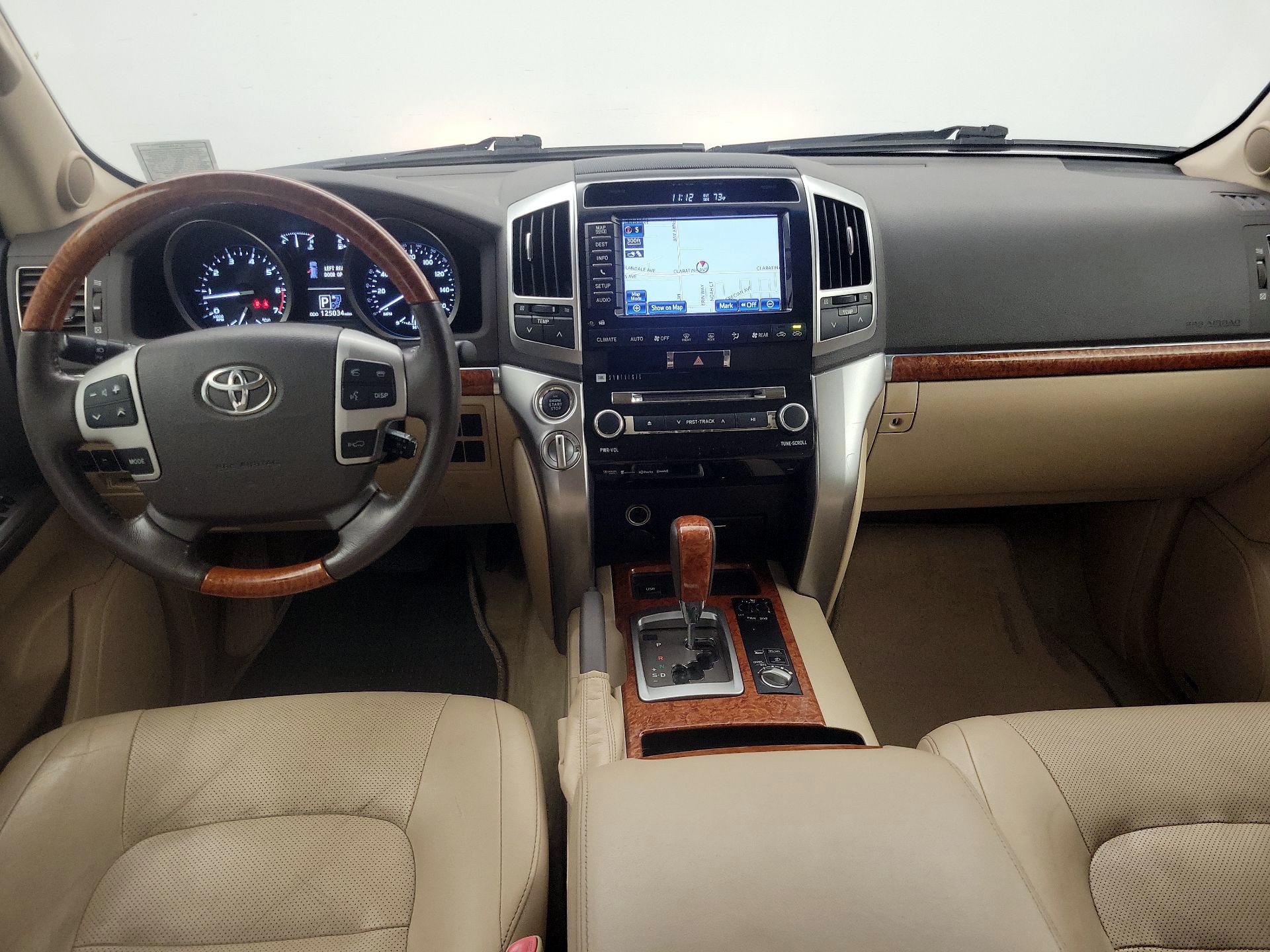 Thumbnail: 2014 Toyota Land Cruiser - 9