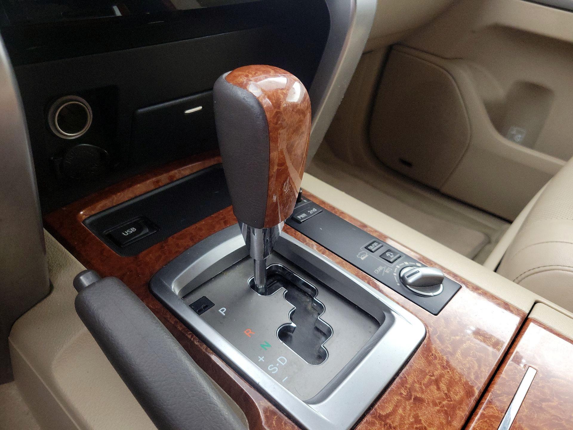 Thumbnail: 2014 Toyota Land Cruiser - 18
