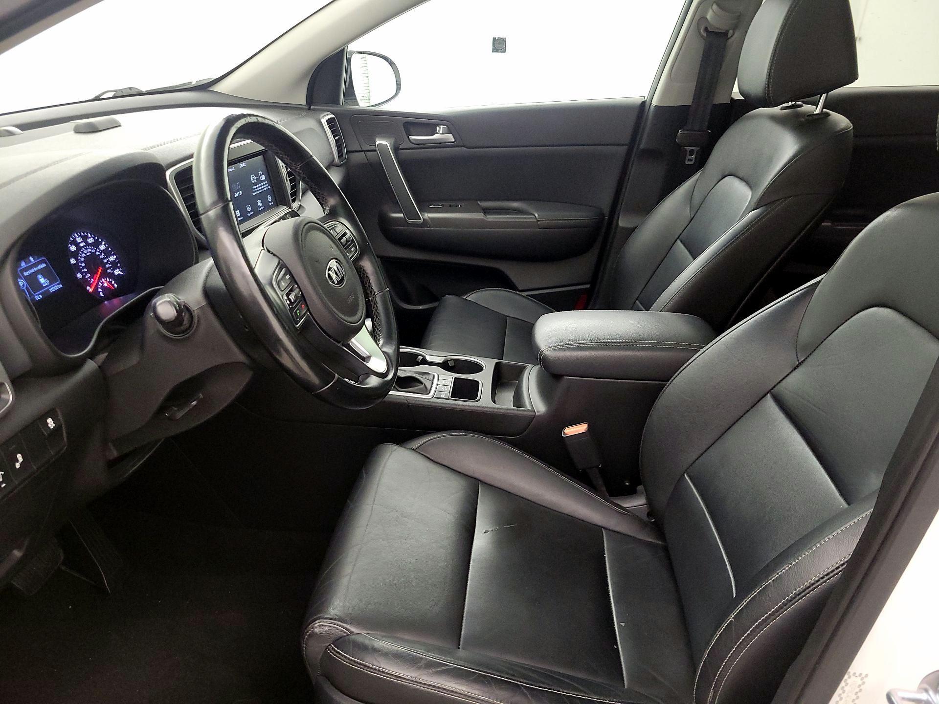 Thumbnail: 2017 Kia Sportage - 11
