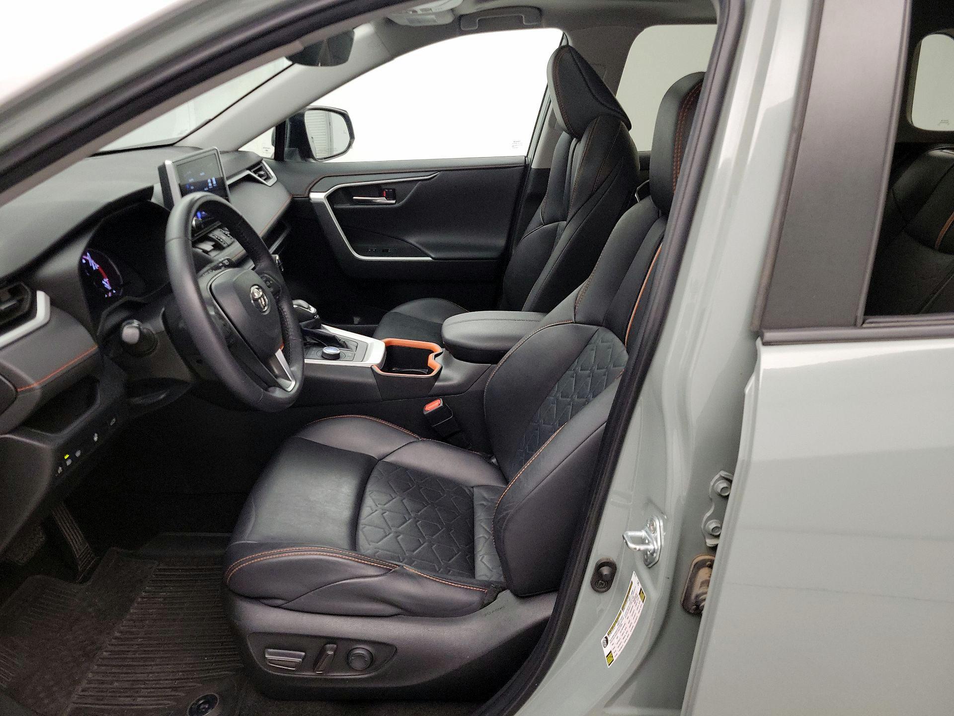 Thumbnail: 2023 Toyota RAV4 - 11