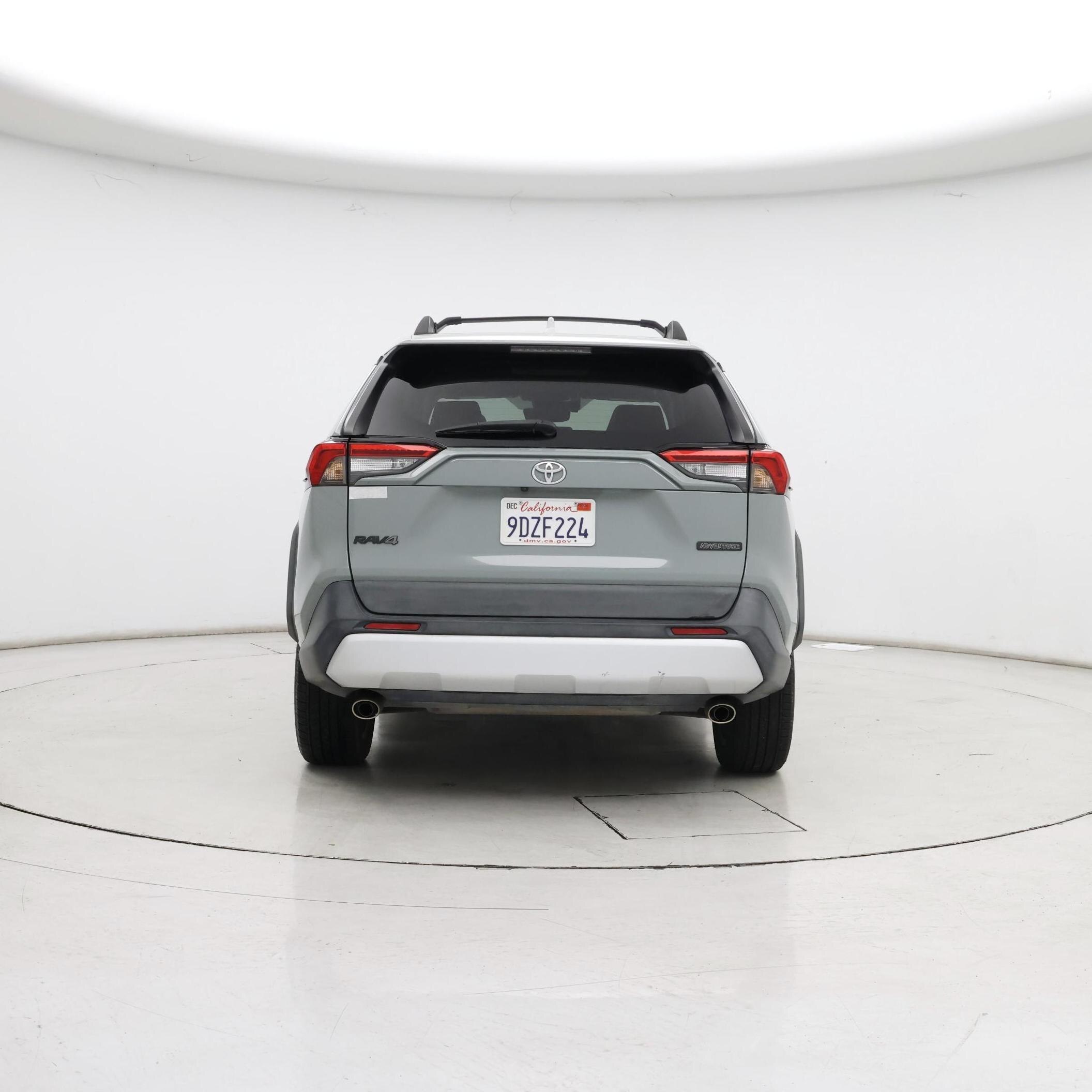 Thumbnail: 2023 Toyota RAV4 - 6
