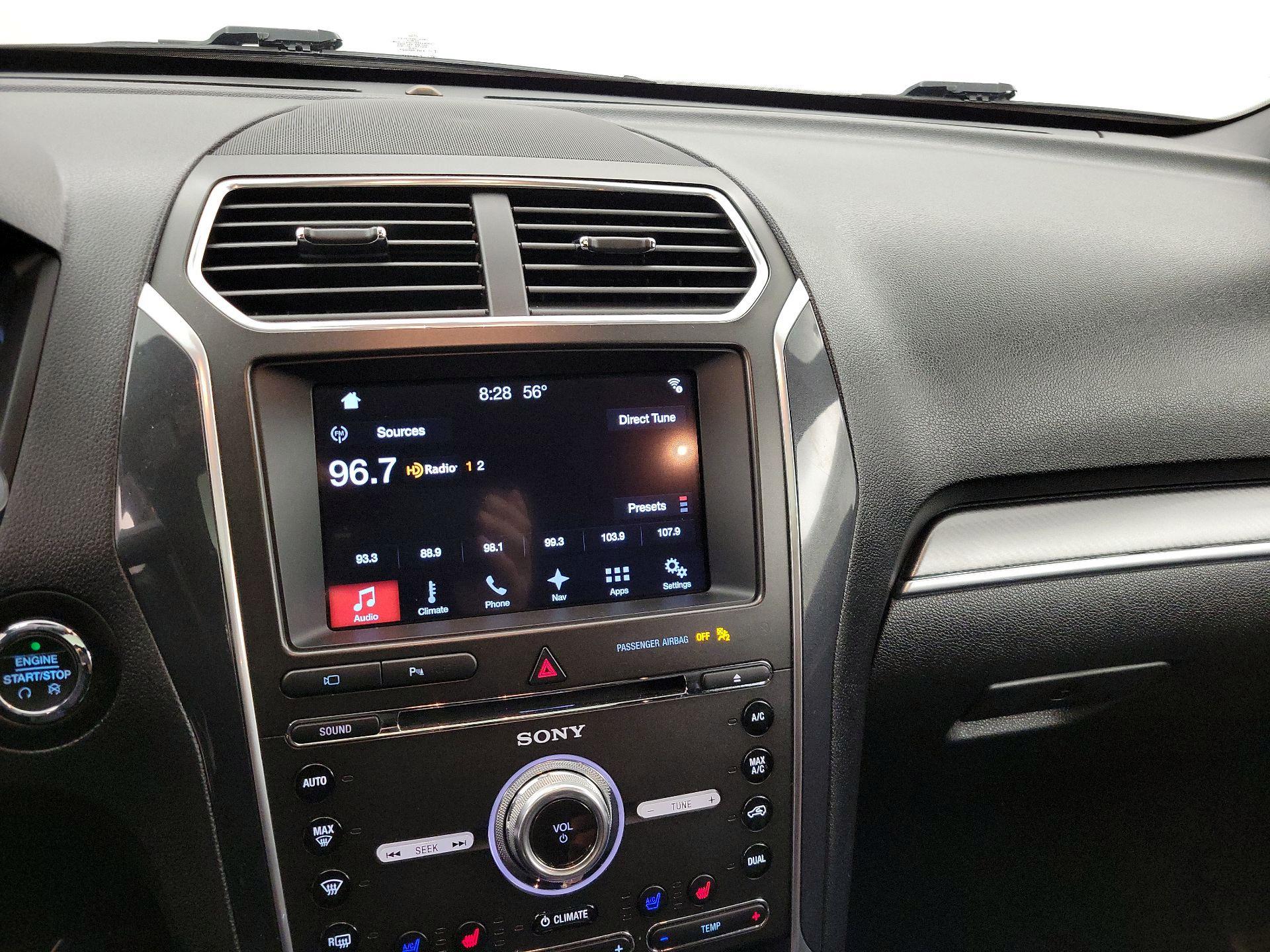 Thumbnail: 2017 Ford Explorer - 16