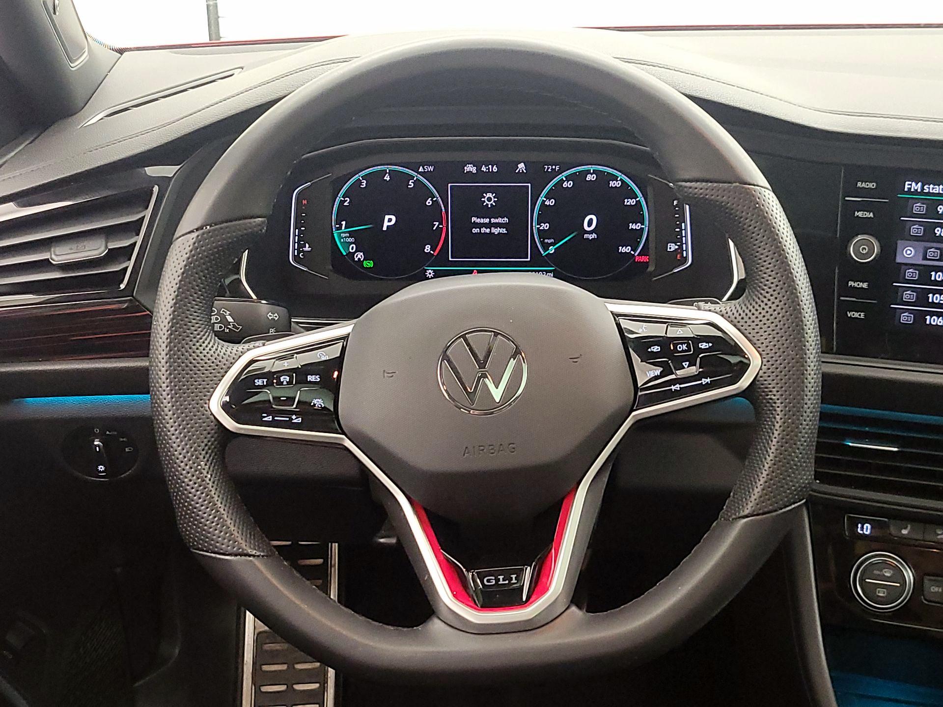 Thumbnail: 2023 Volkswagen Jetta - 10