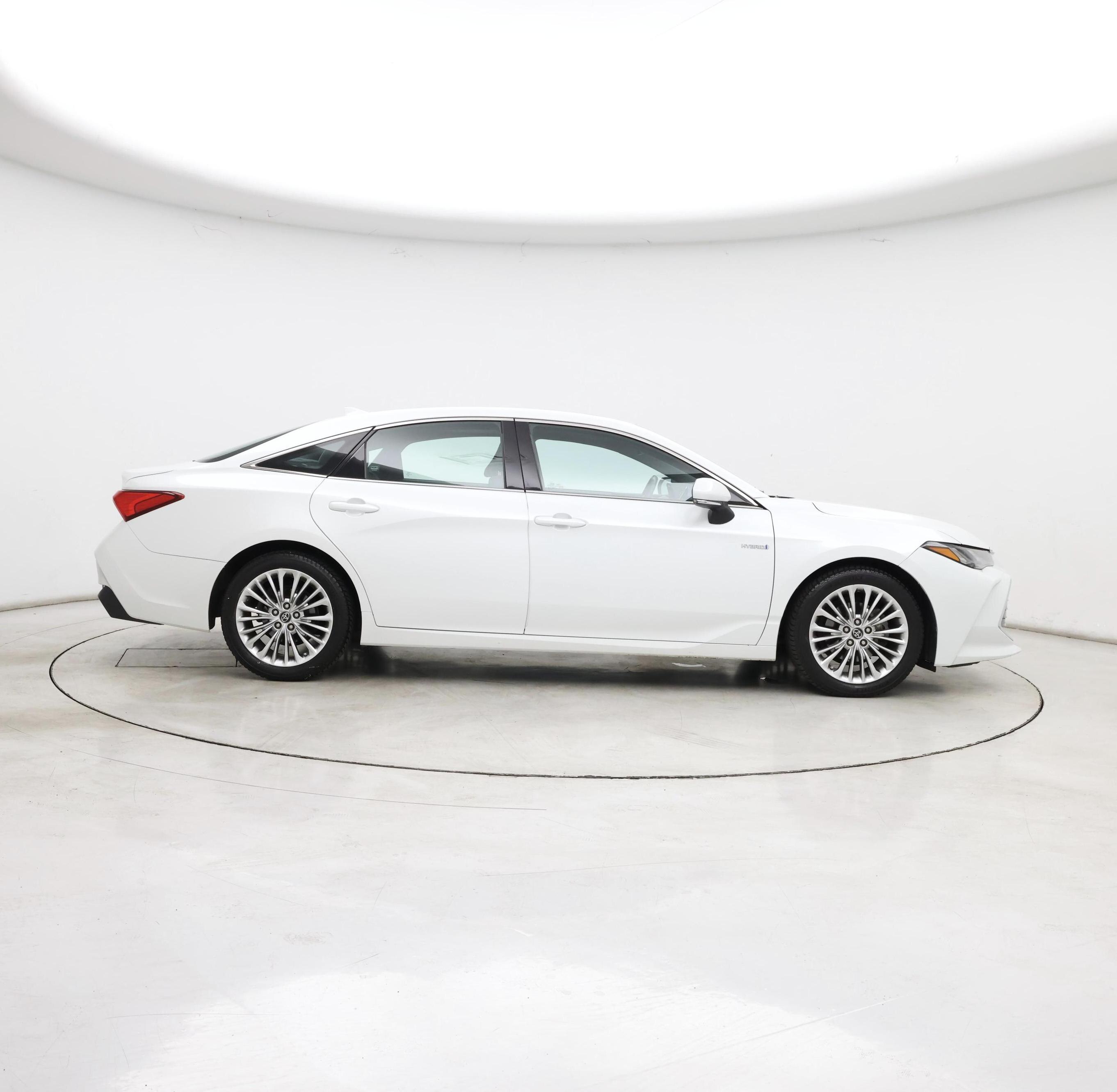 Thumbnail: 2019 Toyota Avalon - 7