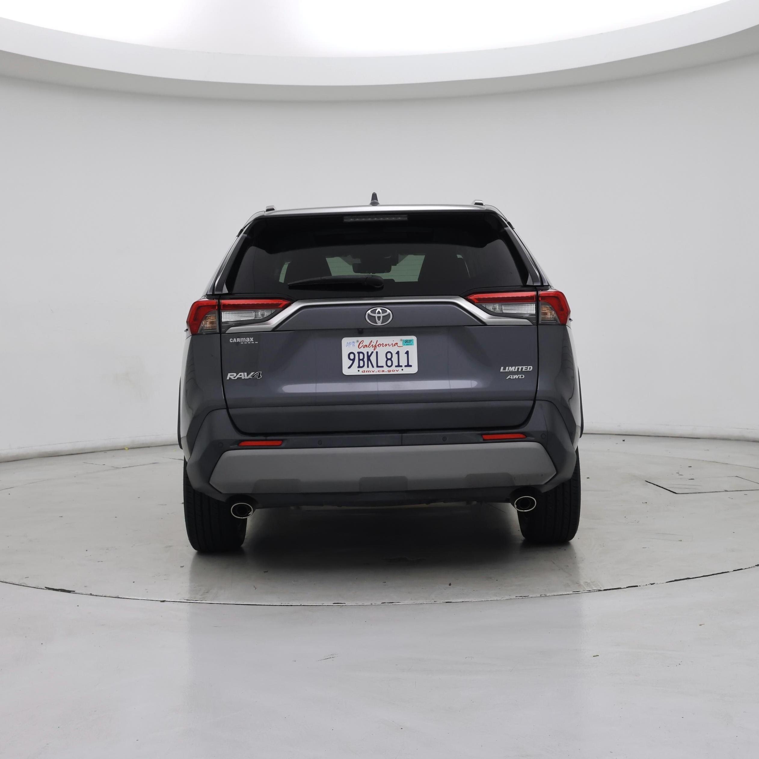 Thumbnail: 2021 Toyota RAV4 - 6