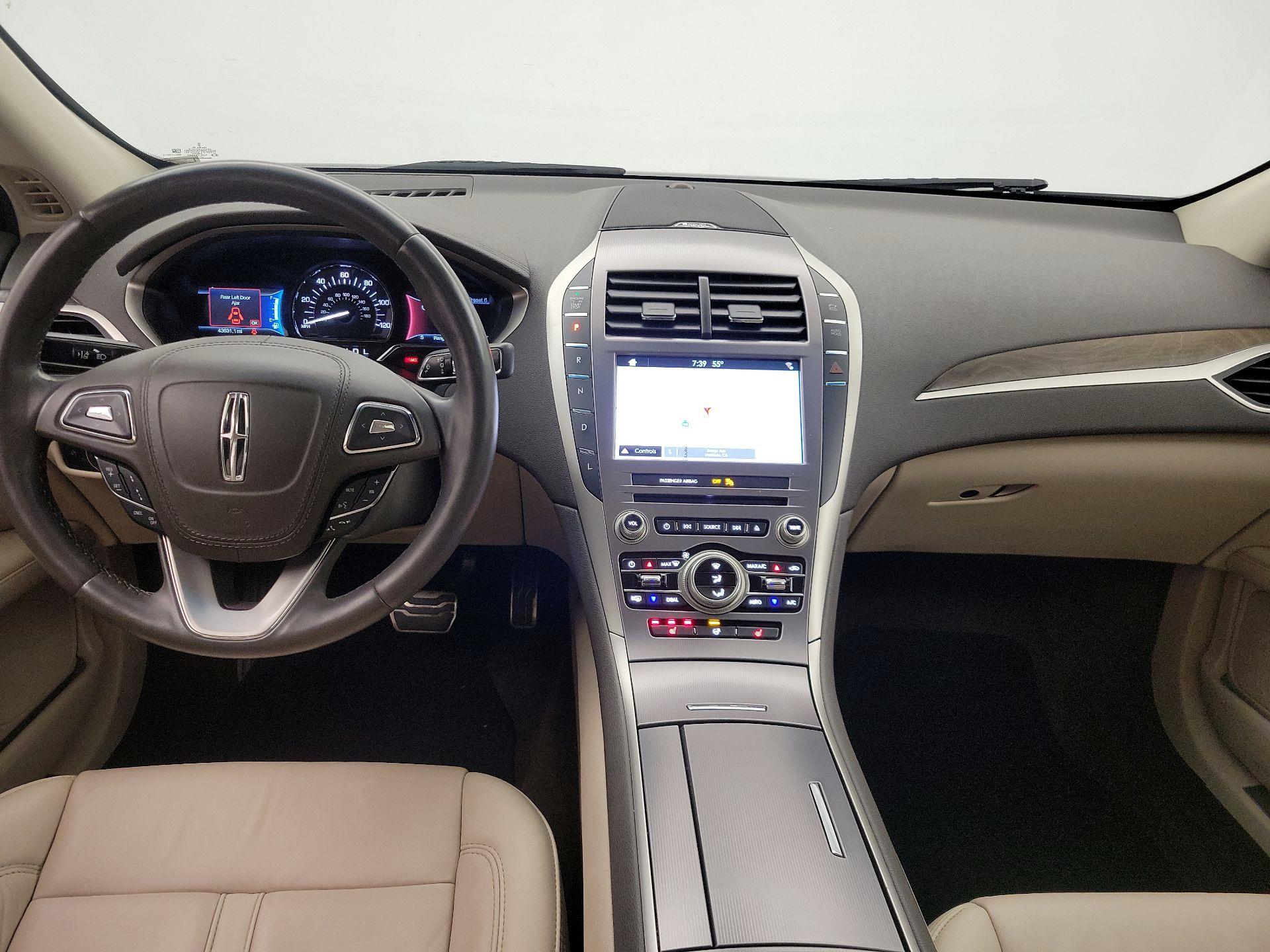 Thumbnail: 2019 Lincoln MKZ - 9