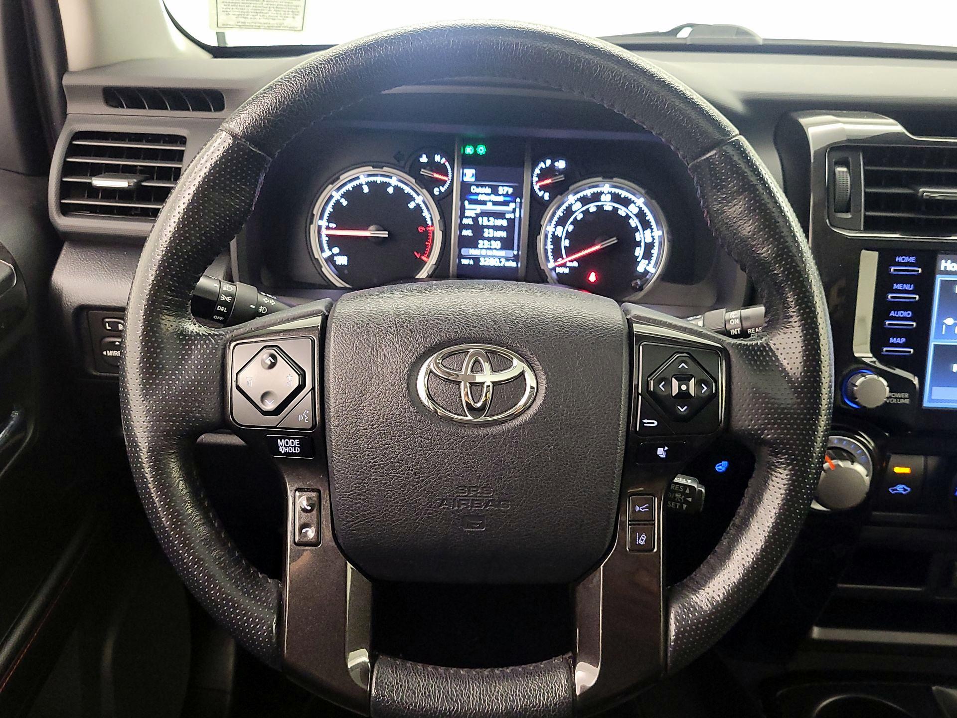 Thumbnail: 2023 Toyota 4Runner - 10