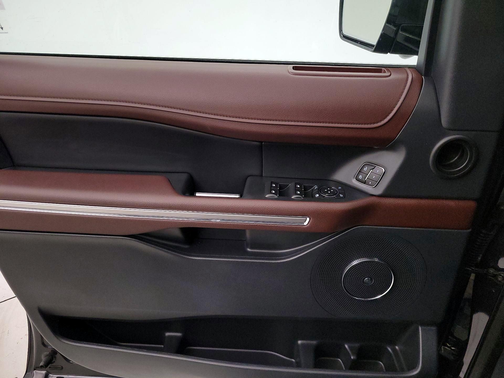Thumbnail: 2024 Ford Expedition MAX - 12