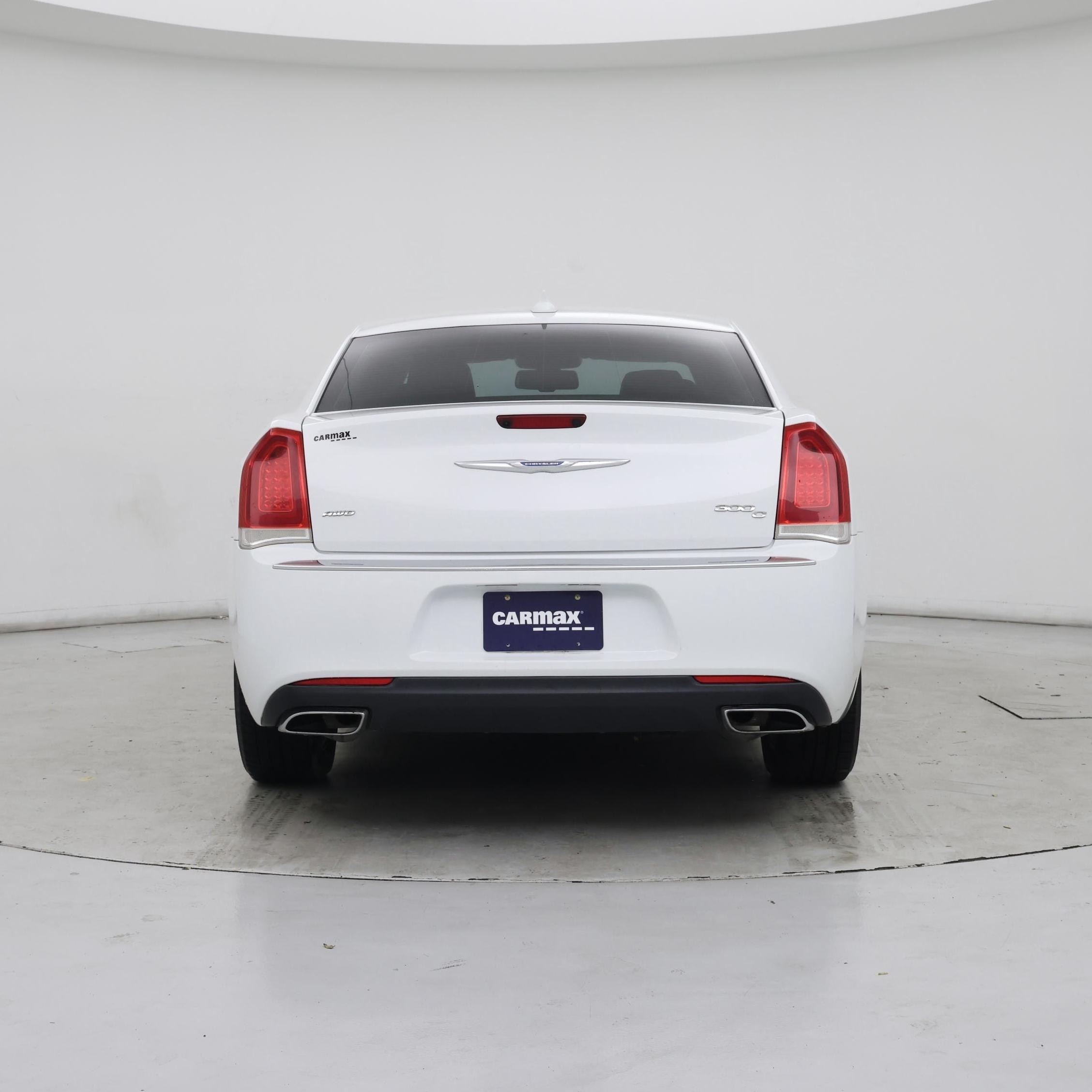 Thumbnail: 2017 Chrysler 300 - 6