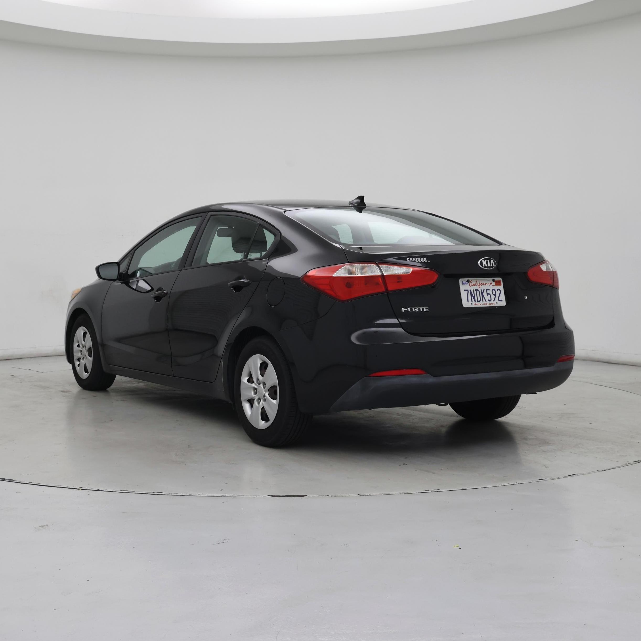 Thumbnail: 2015 Kia Forte - 2