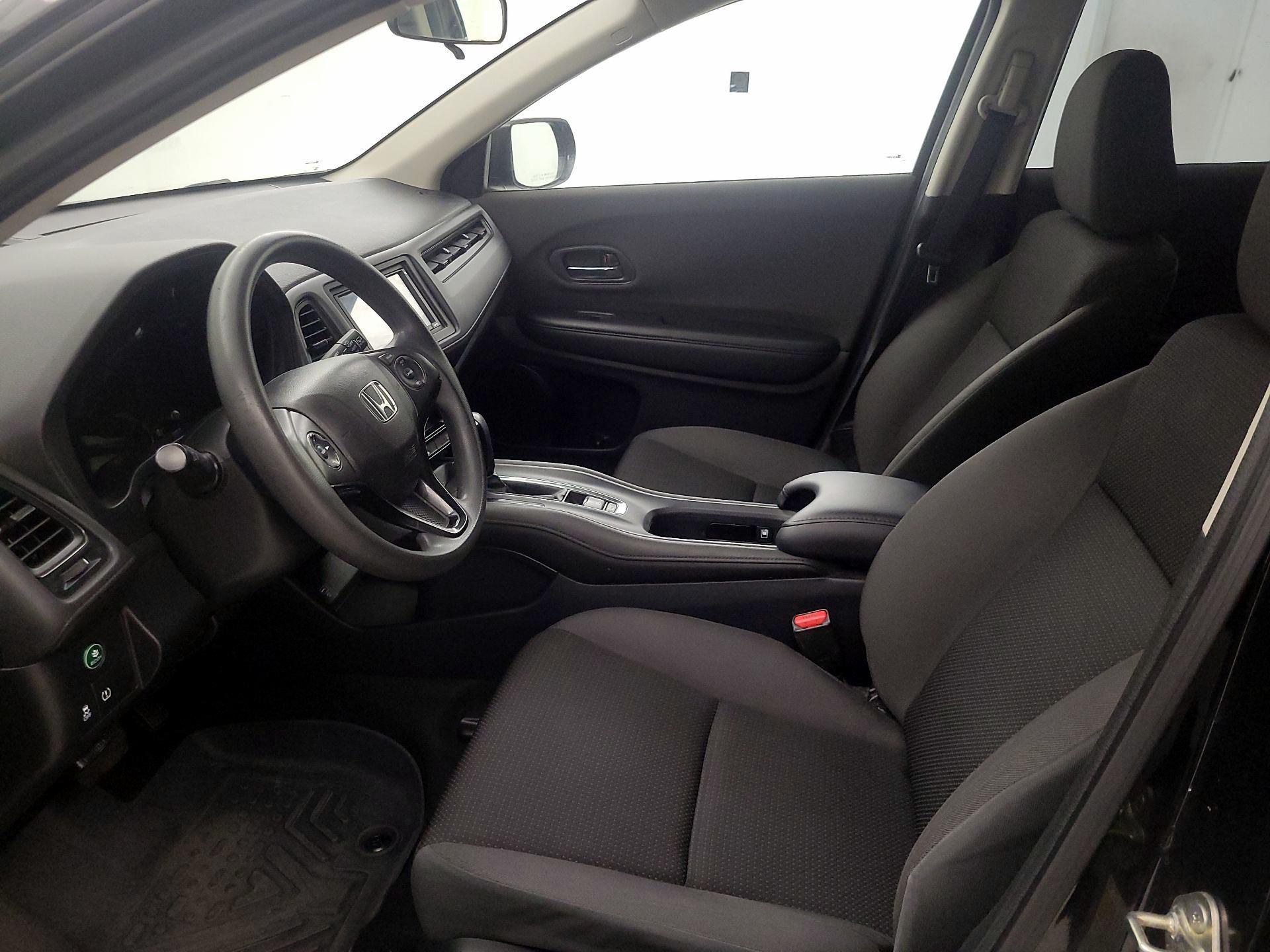 Thumbnail: 2019 Honda HR-V - 11