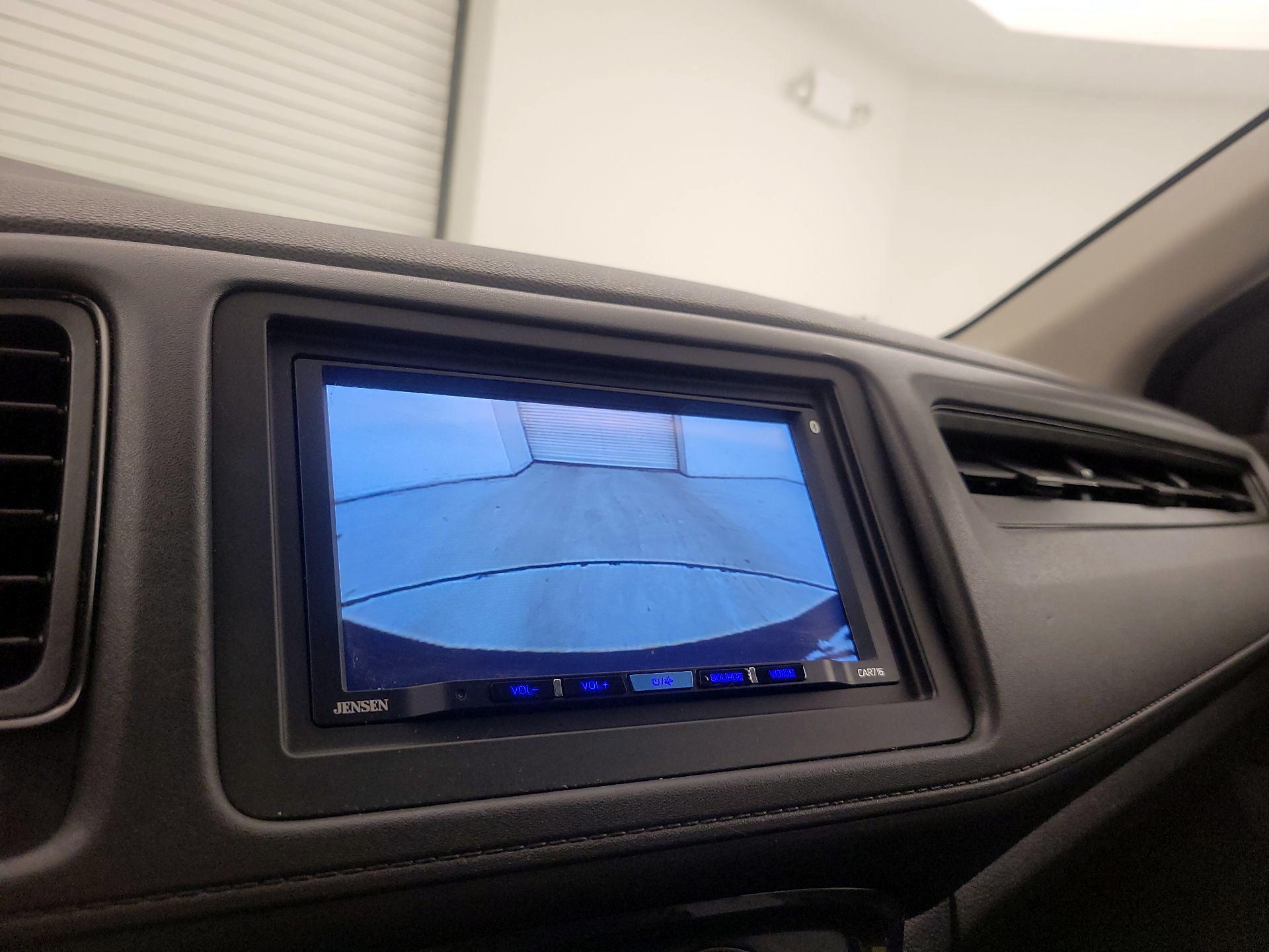Thumbnail: 2019 Honda HR-V - 14