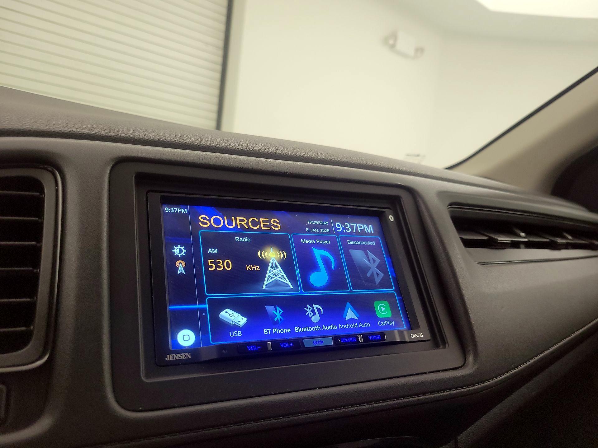 Thumbnail: 2019 Honda HR-V - 15