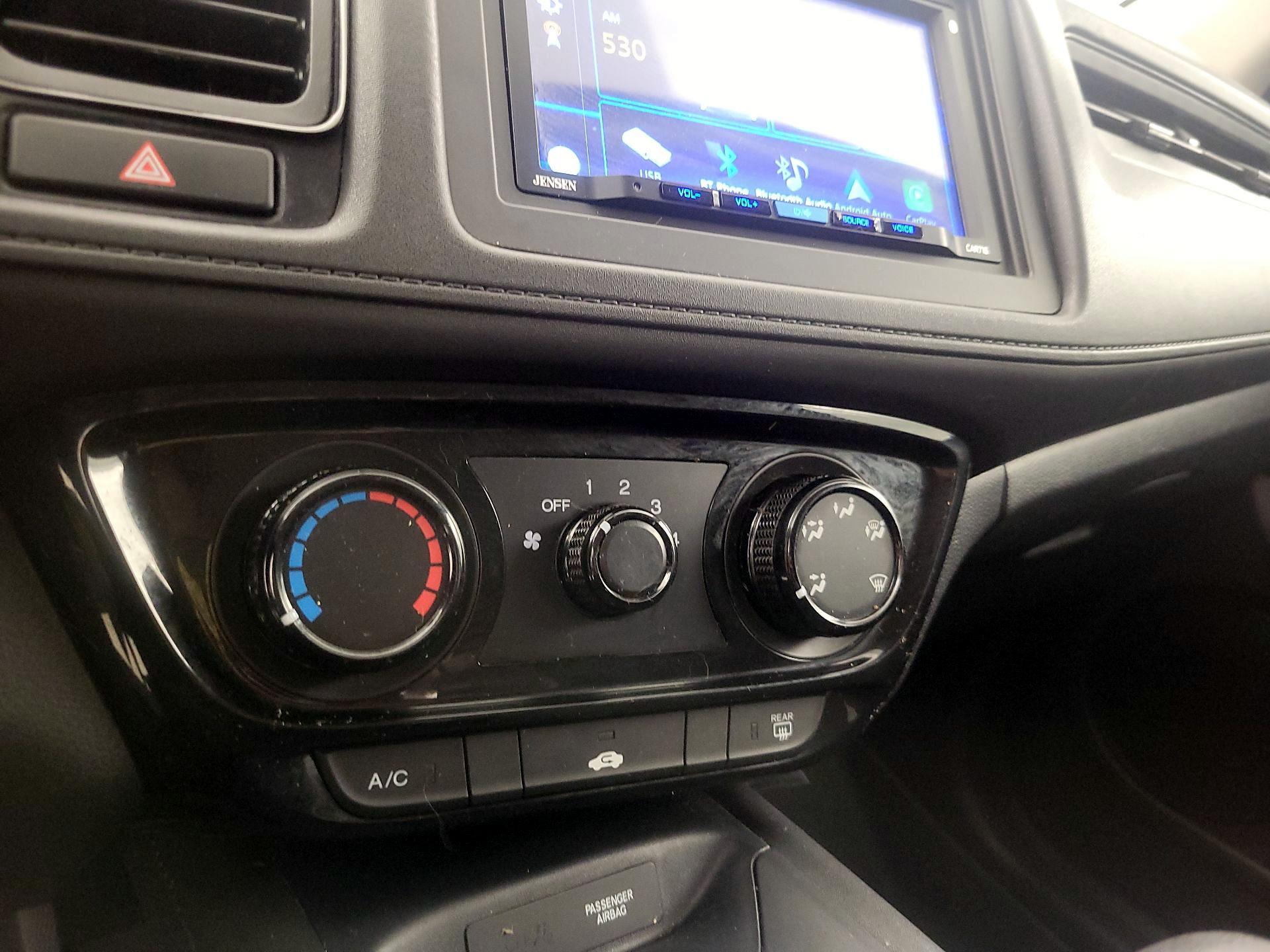 Thumbnail: 2019 Honda HR-V - 16