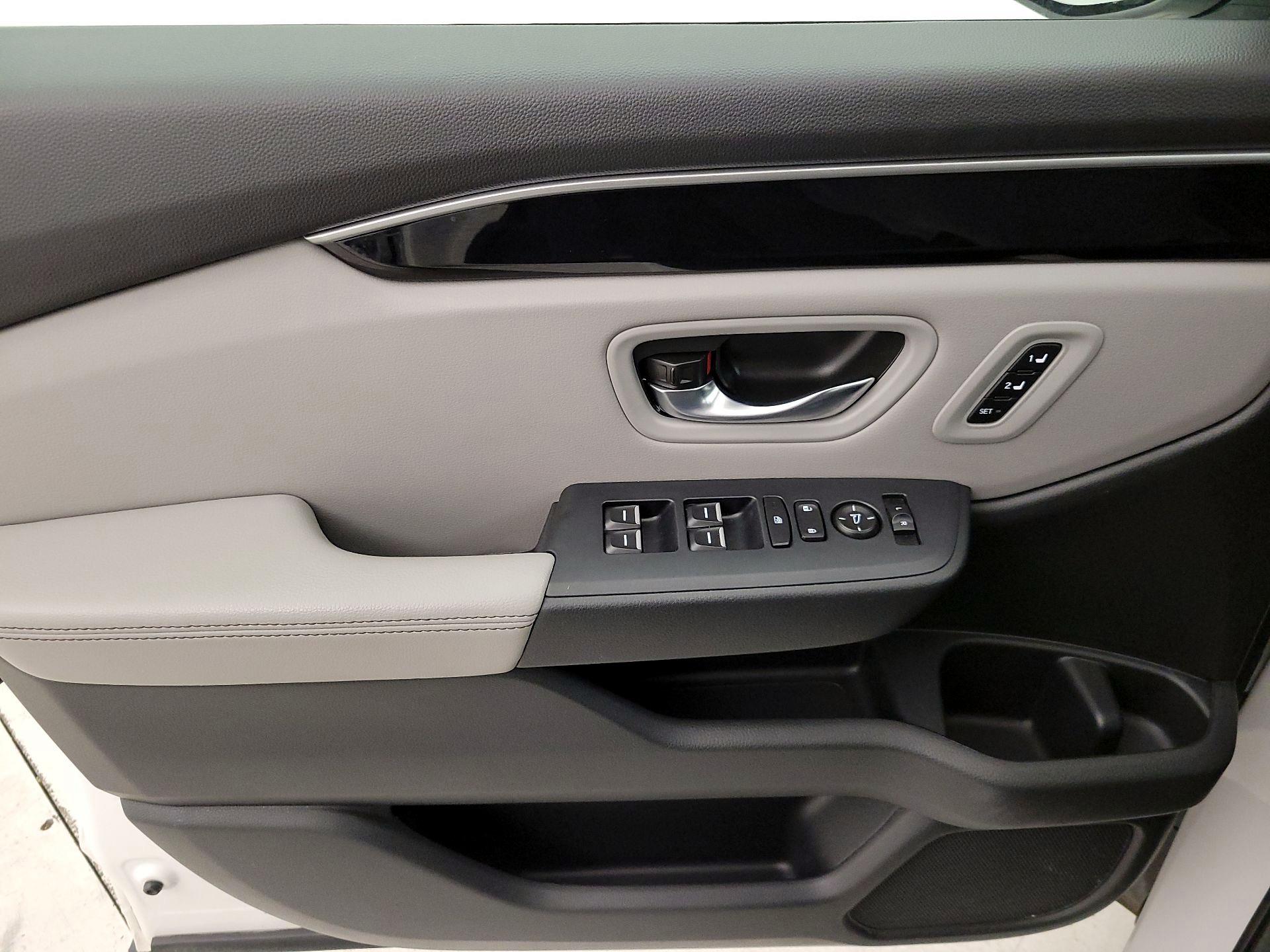 Thumbnail: 2025 Honda Pilot - 12