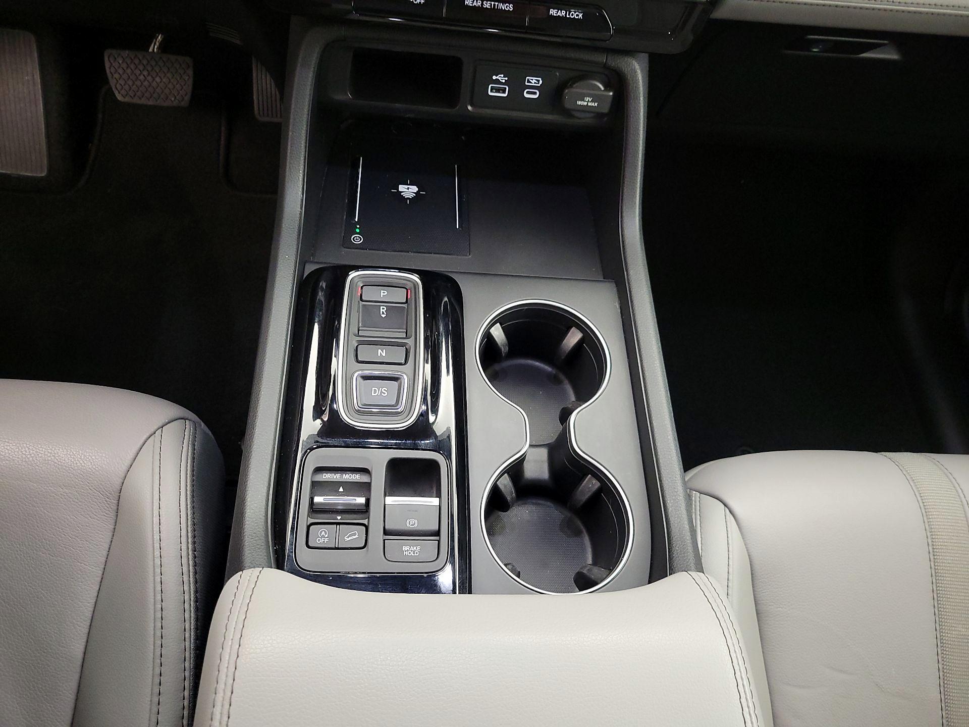 Thumbnail: 2025 Honda Pilot - 17