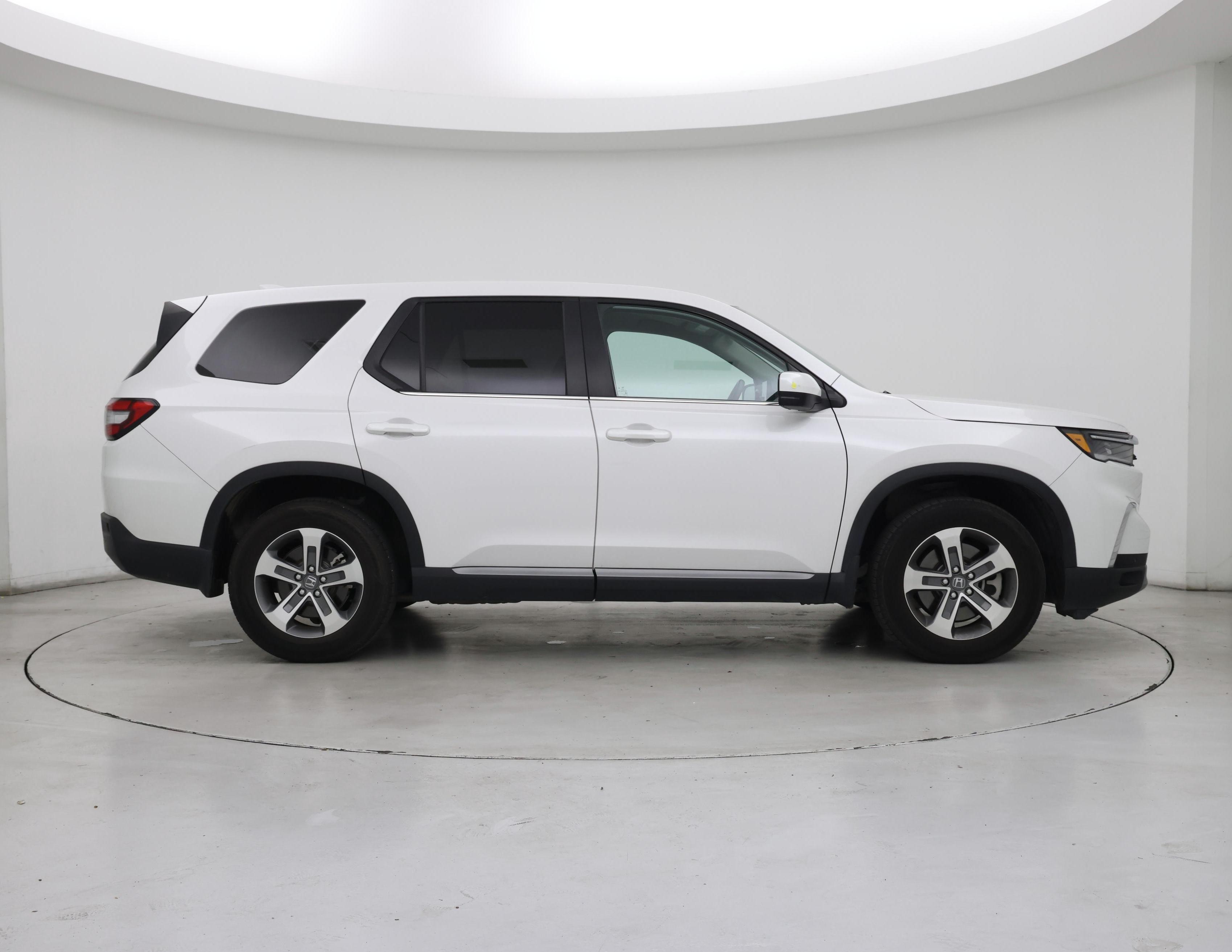 Thumbnail: 2025 Honda Pilot - 7