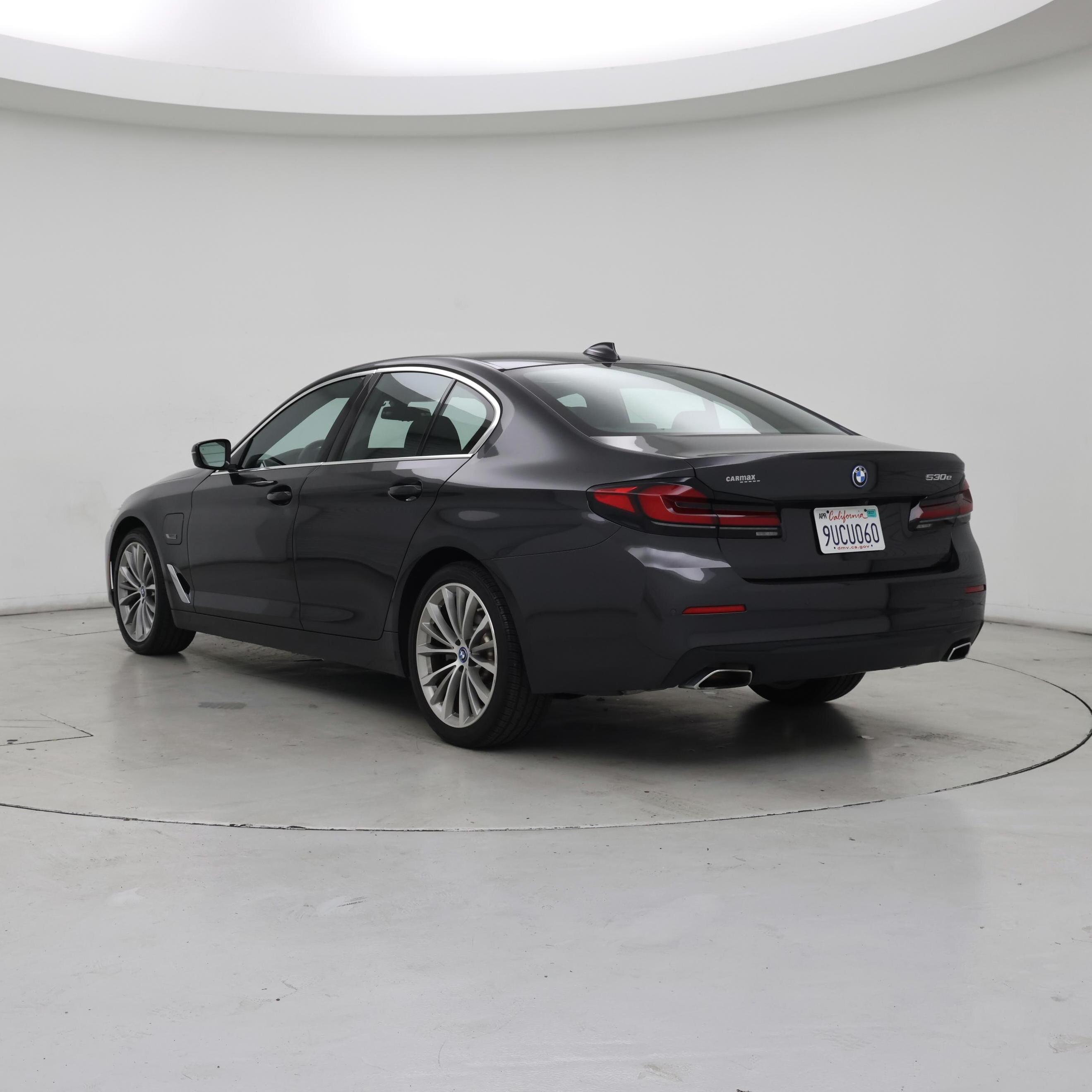 Thumbnail: 2022 BMW 5 Series - 2