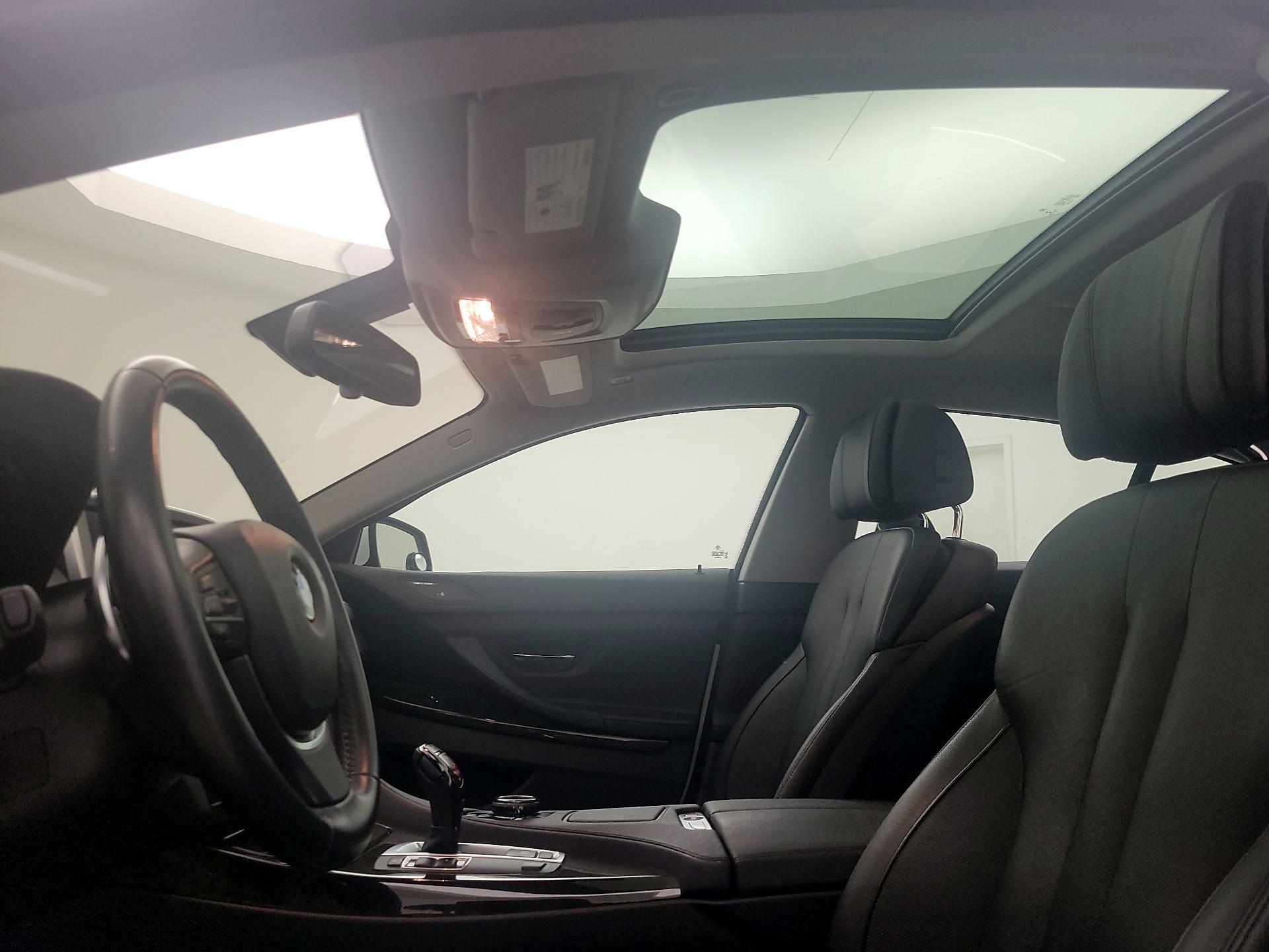 Thumbnail: 2015 BMW 6 Series - 20
