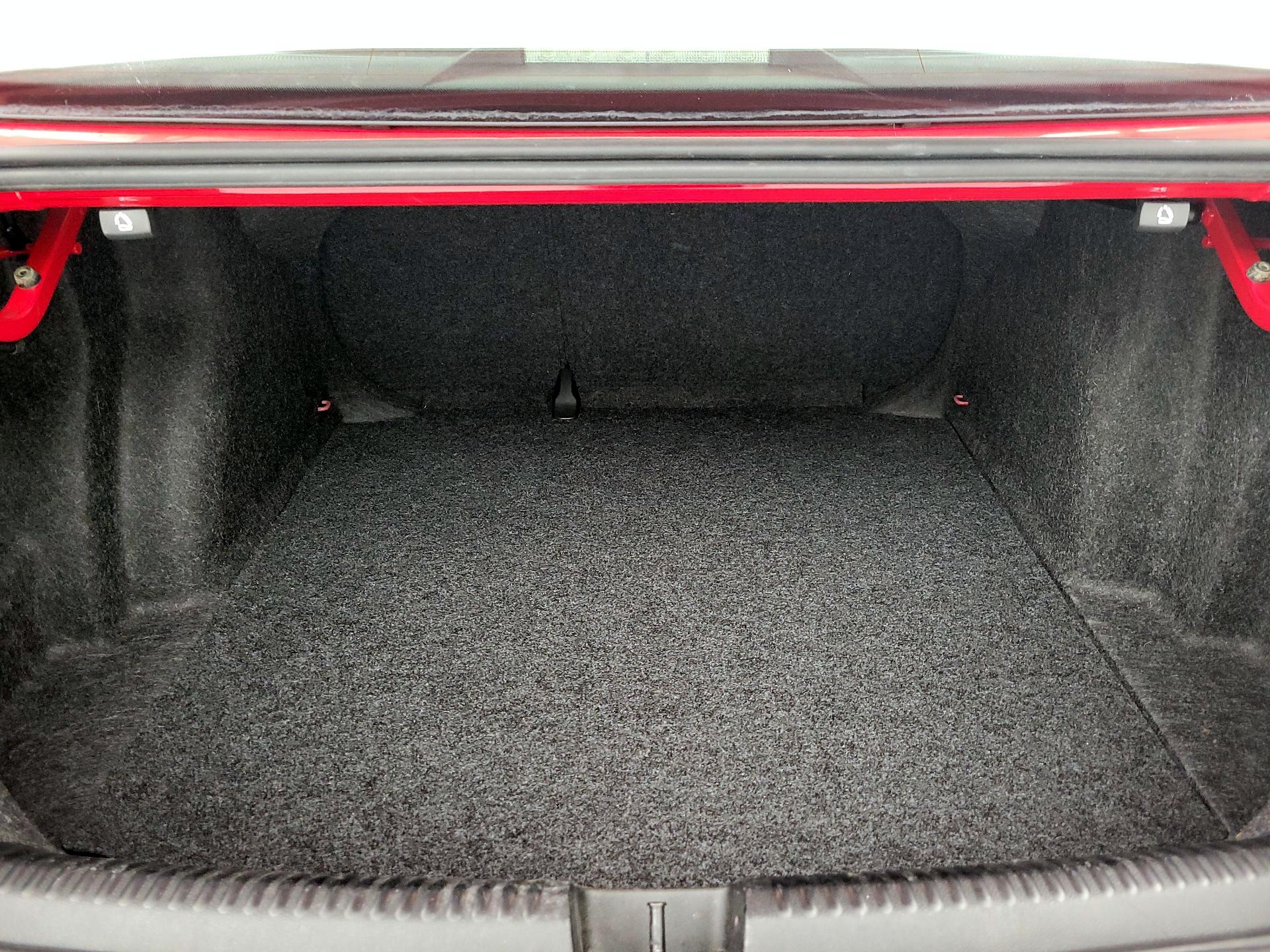 Thumbnail: 2015 Volkswagen Jetta - 19