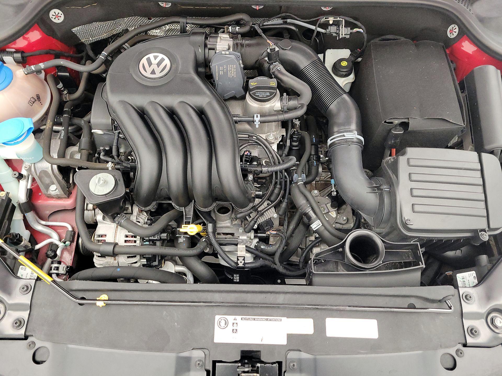 Thumbnail: 2015 Volkswagen Jetta - 20
