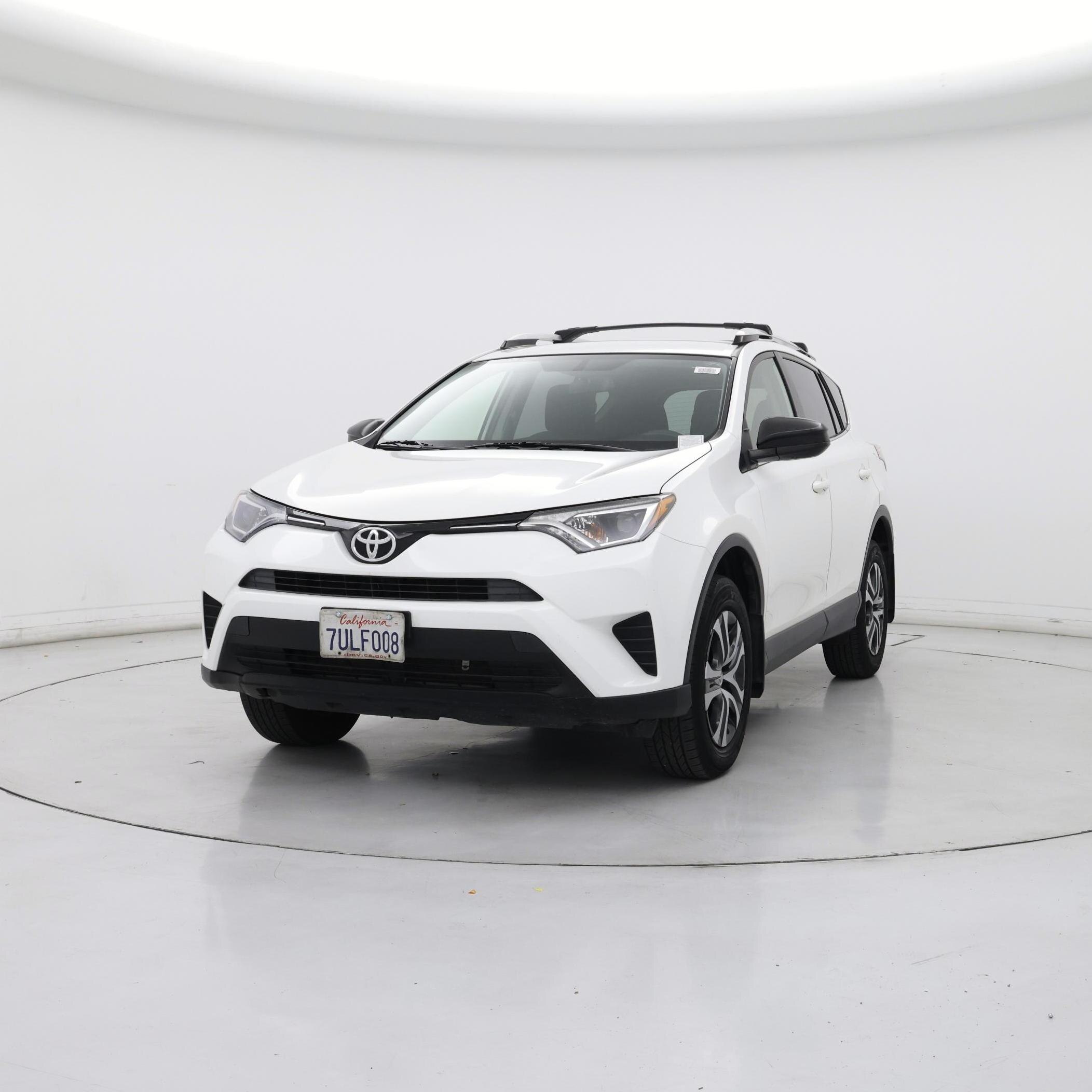 Thumbnail: 2016 Toyota RAV4 - 4