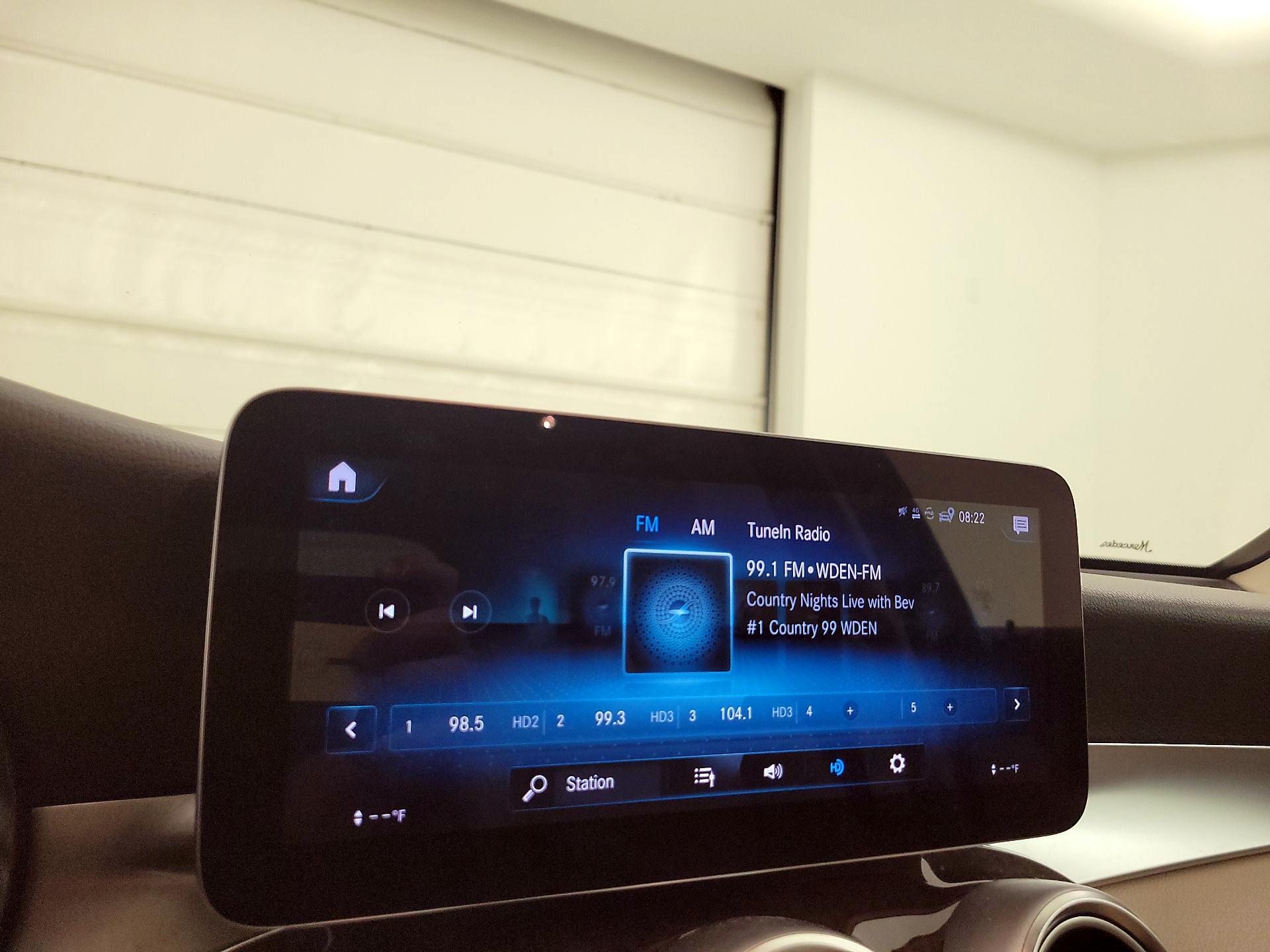 Thumbnail: 2022 Mercedes-Benz GLC - 15